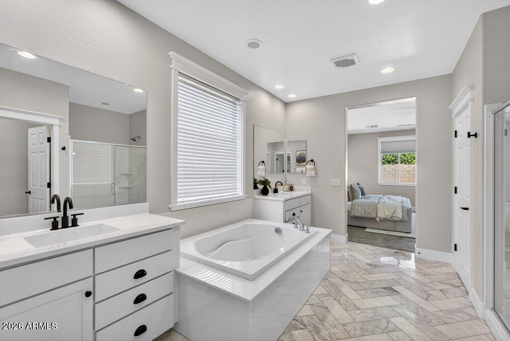 23088 E CAMINA BUENA Vista