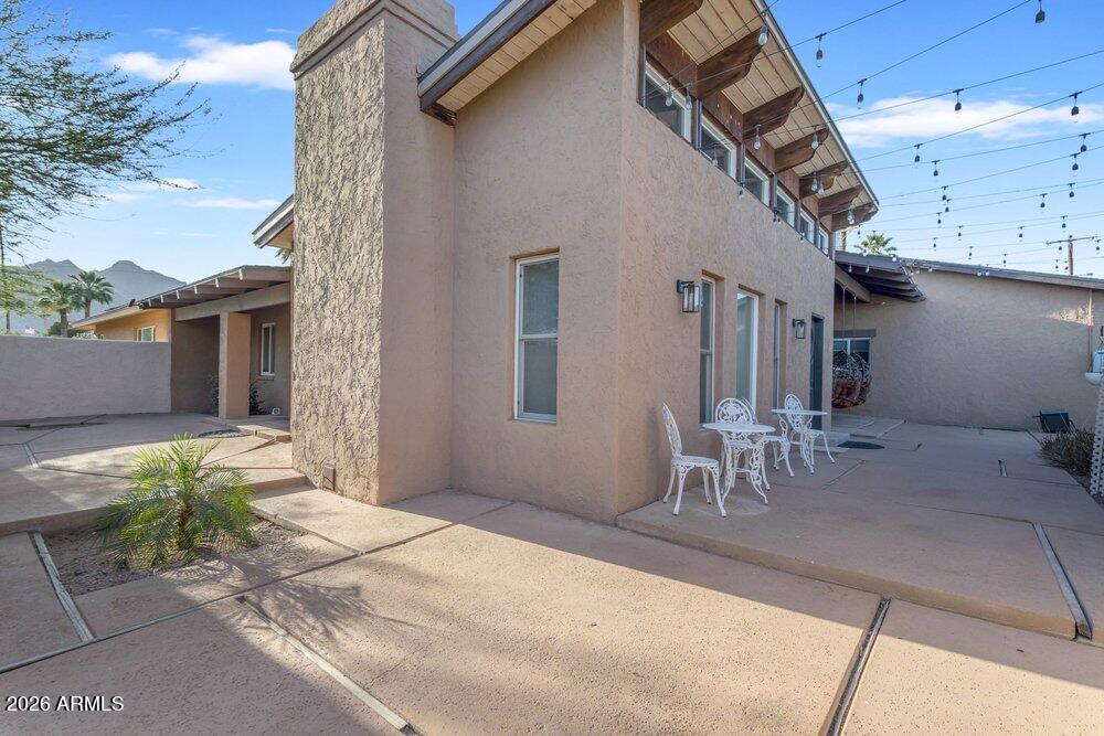 6802 E PARADISE Parkway