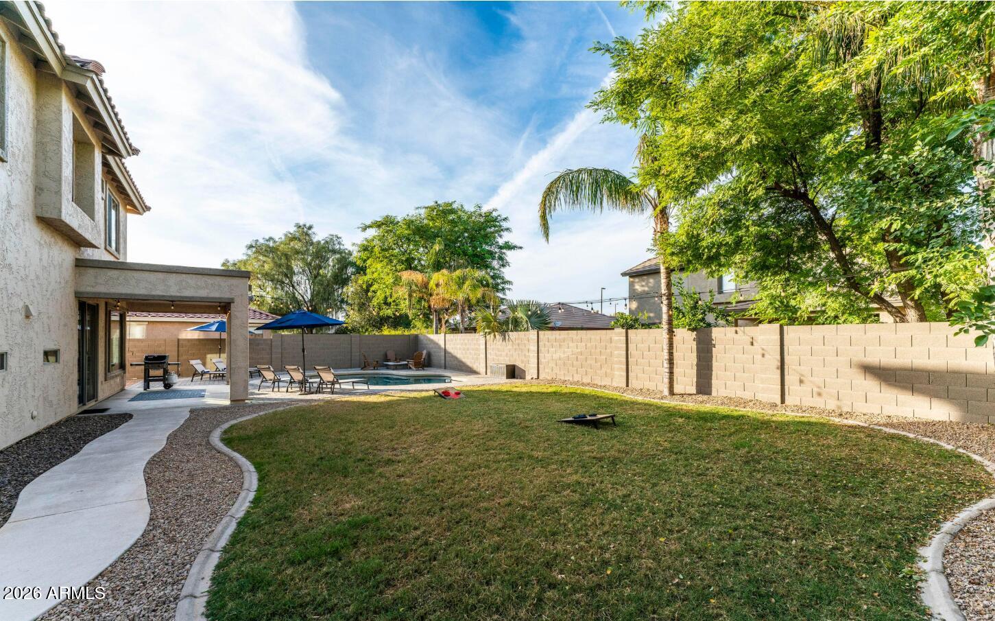1250 E INDIGO Street