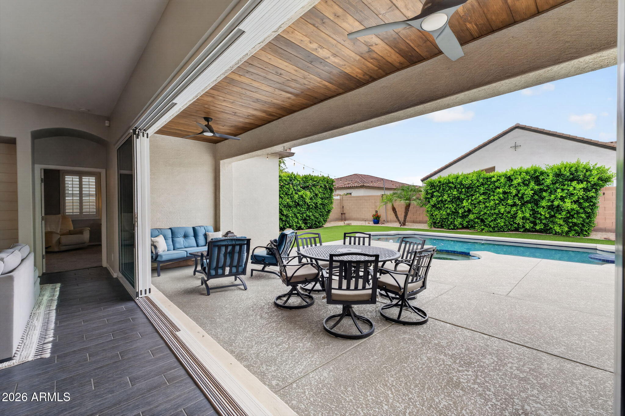 22138 E CREEKSIDE Drive