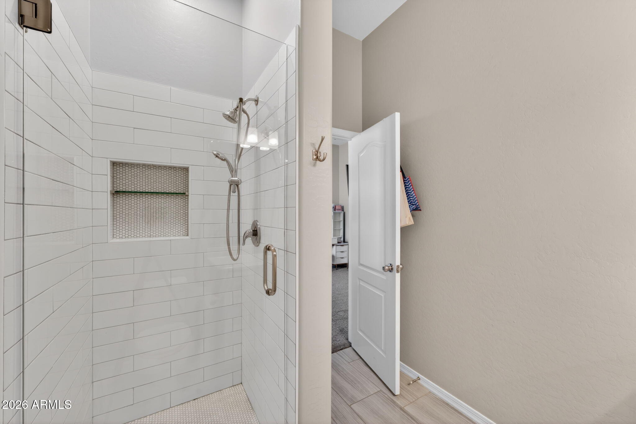 22138 E CREEKSIDE Drive