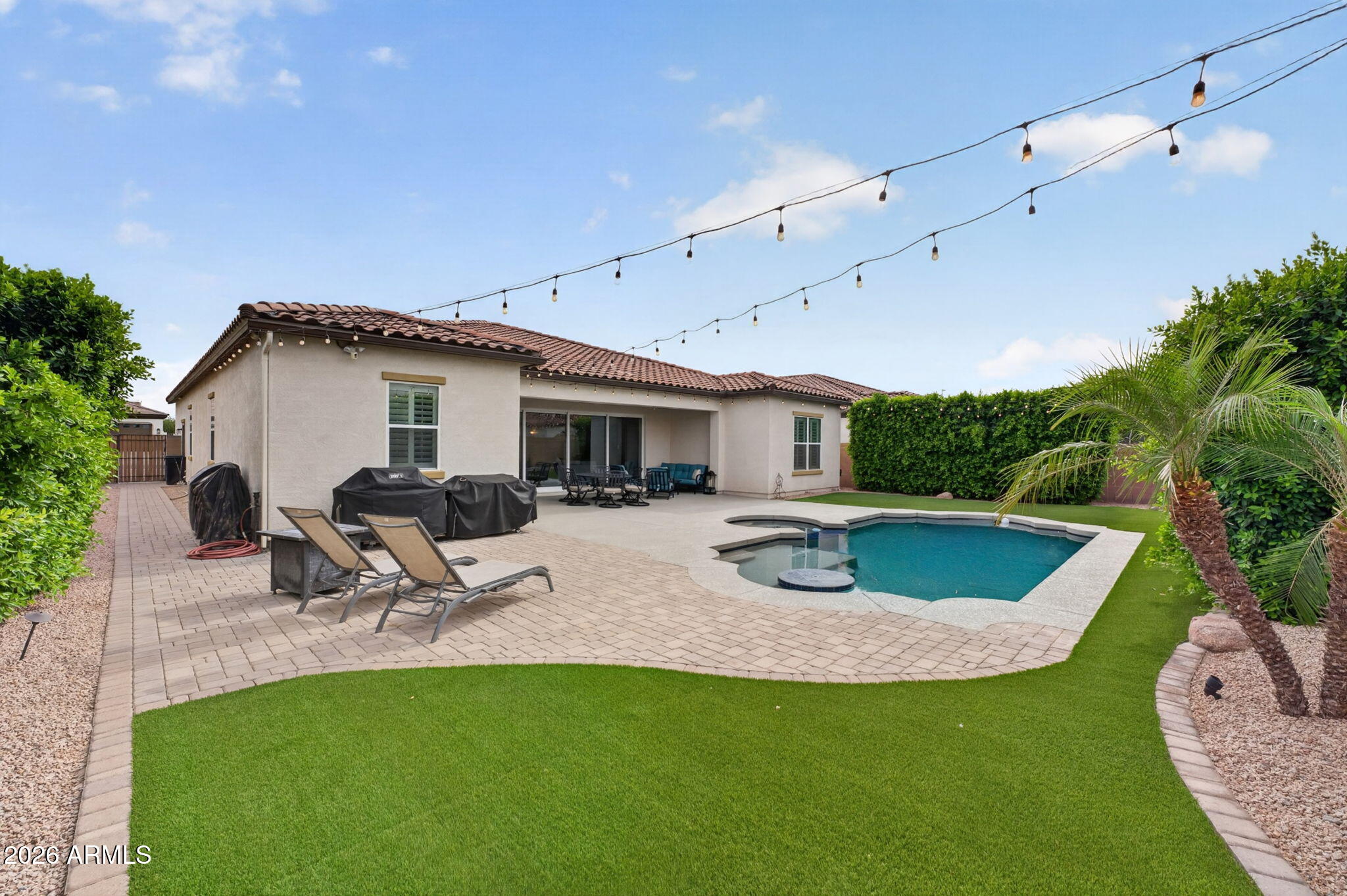 22138 E CREEKSIDE Drive