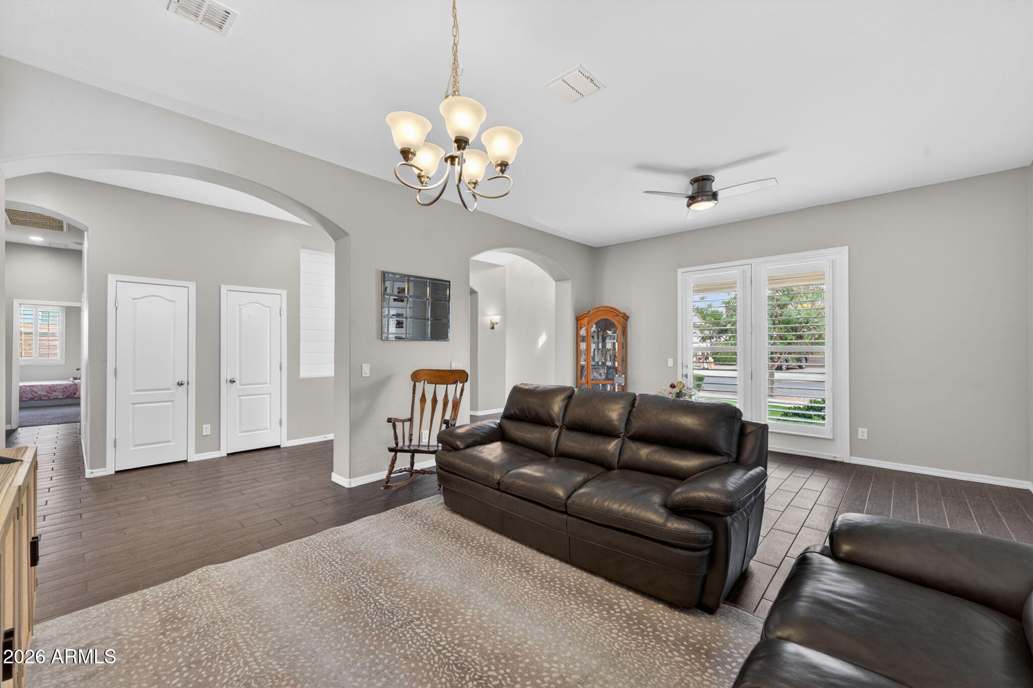22138 E CREEKSIDE Drive