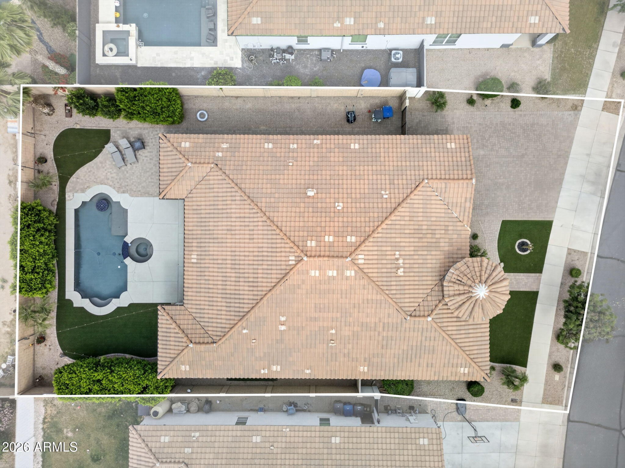 22138 E CREEKSIDE Drive