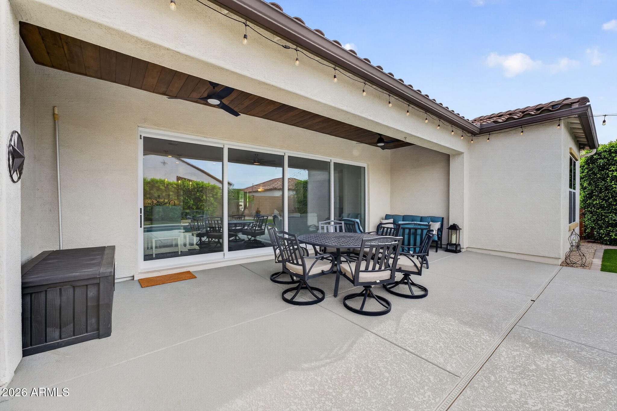 22138 E CREEKSIDE Drive