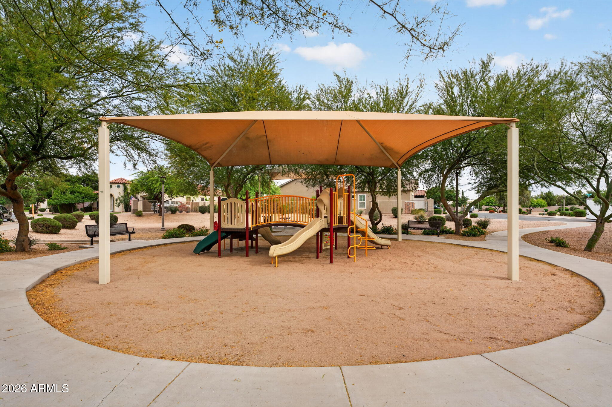 22138 E CREEKSIDE Drive