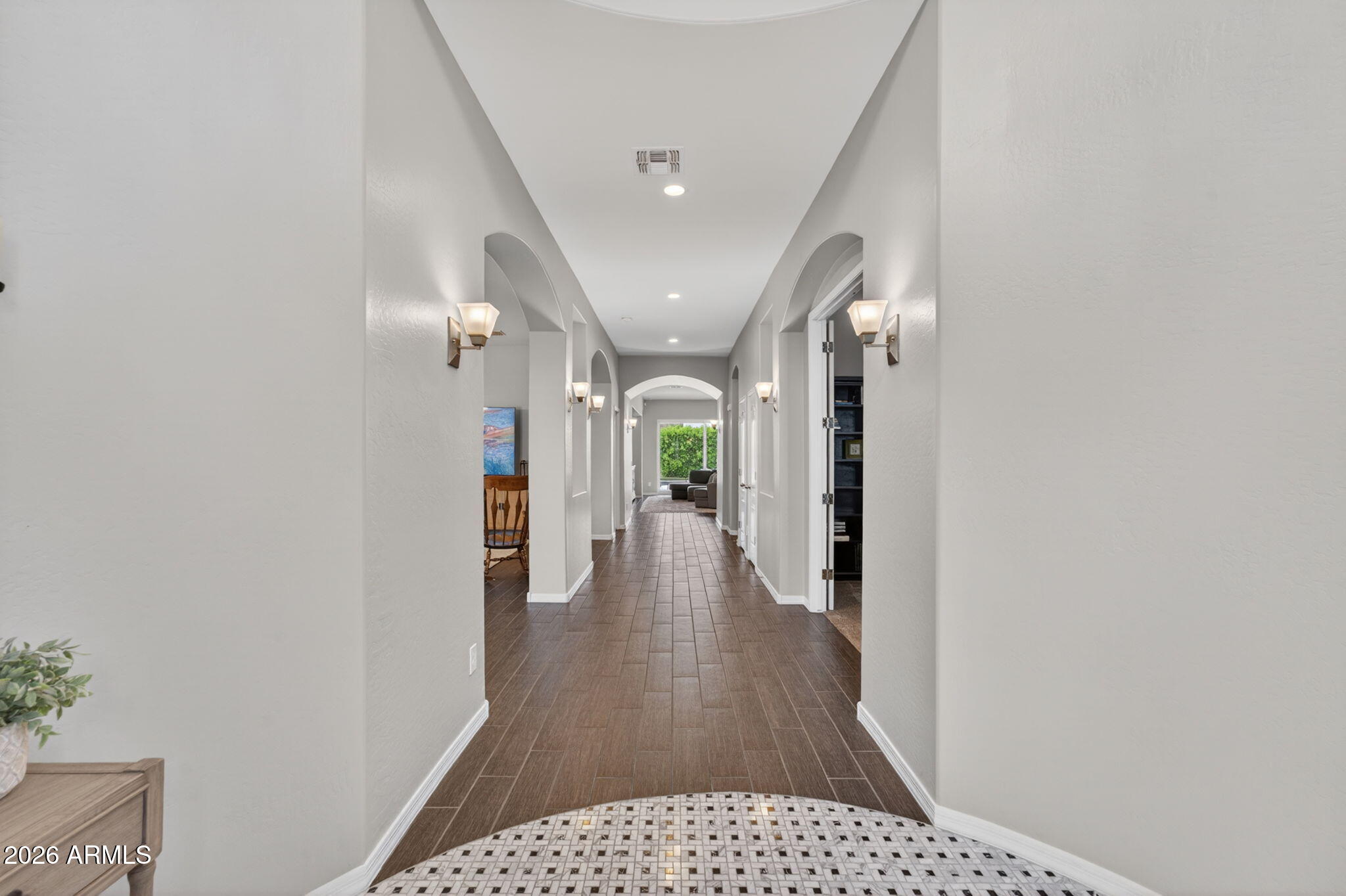 22138 E CREEKSIDE Drive