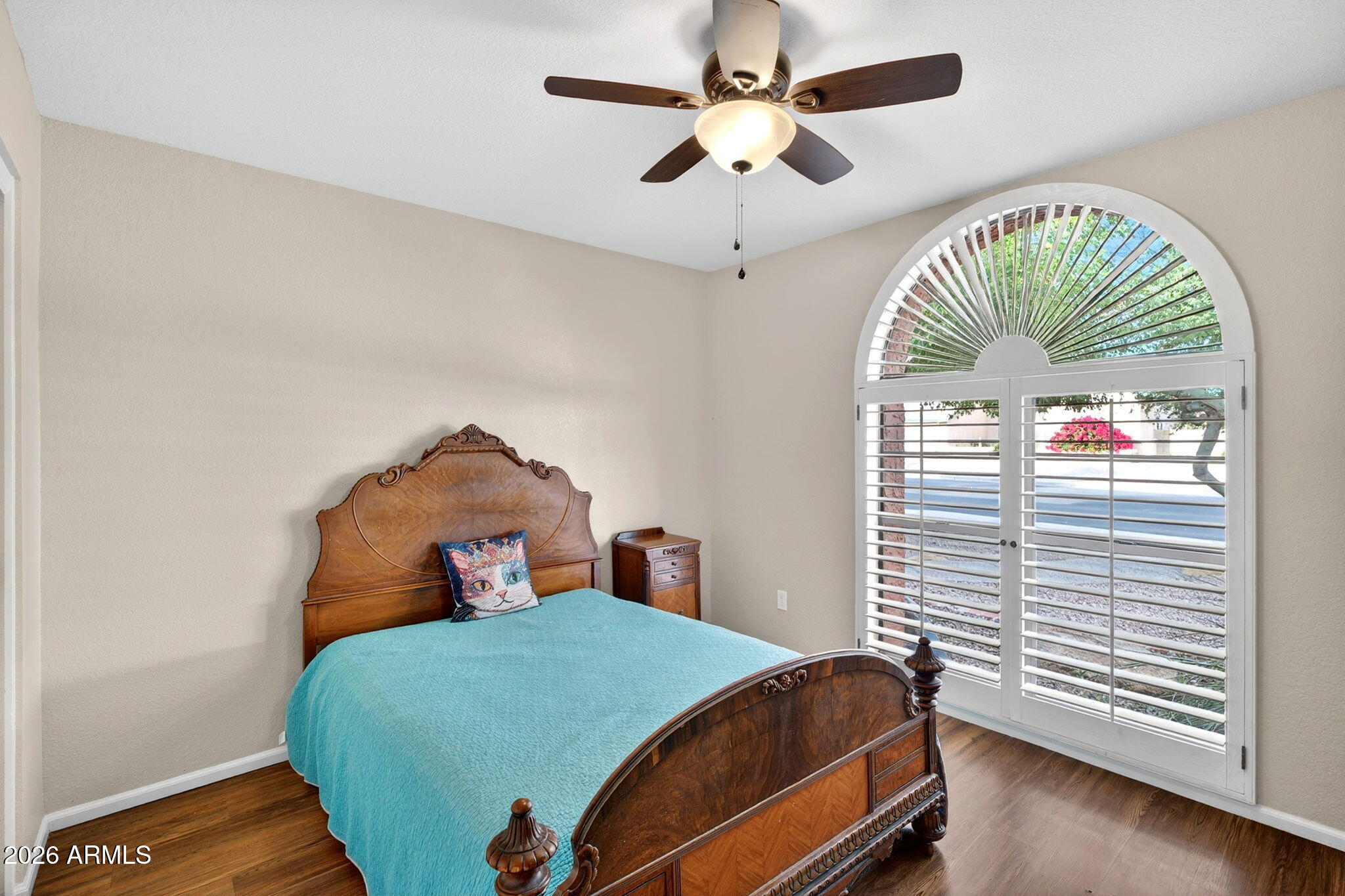8850 S LOS FELIZ Drive