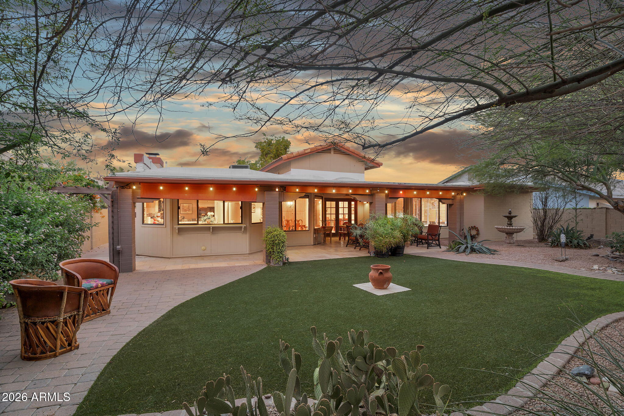 8850 S LOS FELIZ Drive