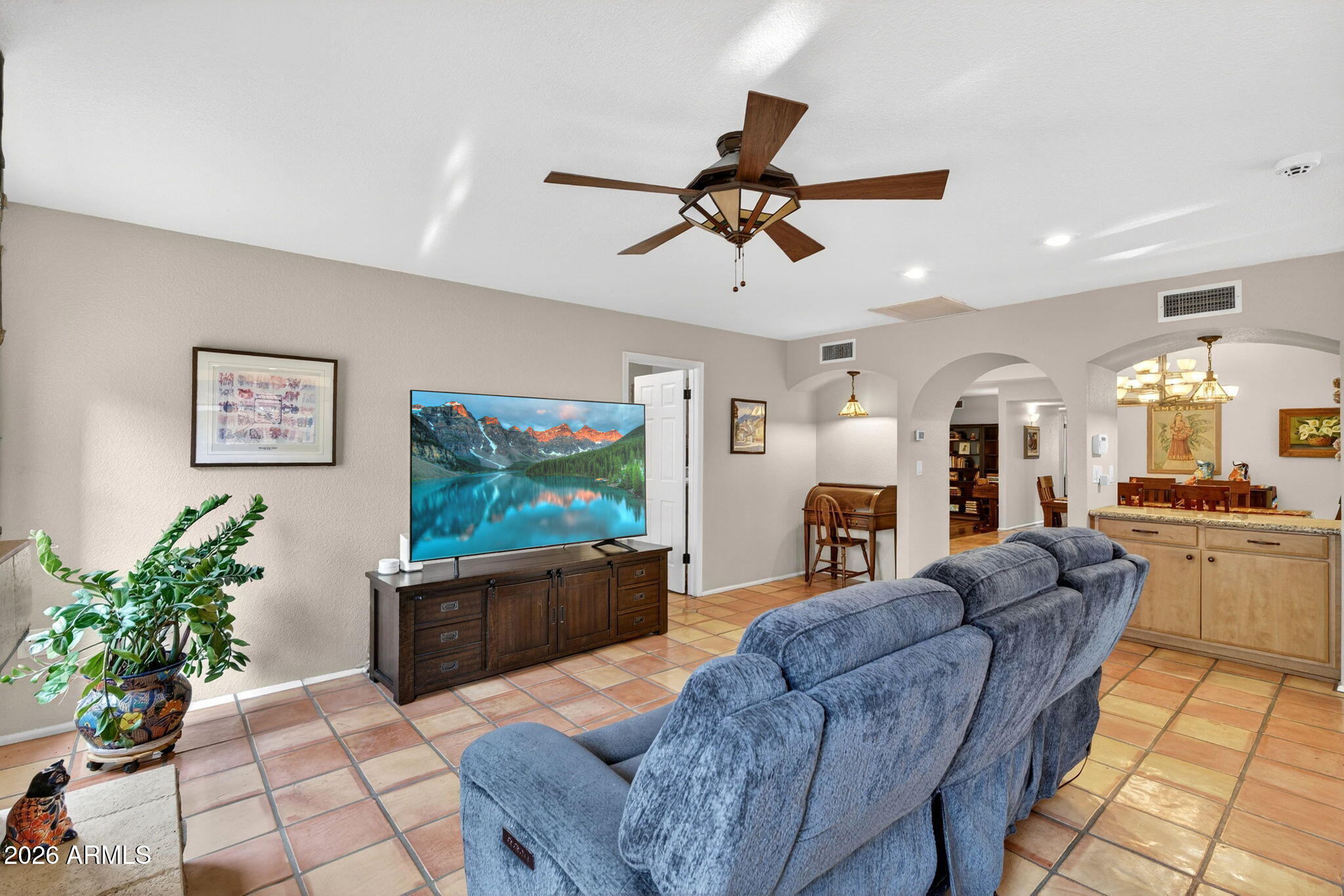 8850 S LOS FELIZ Drive