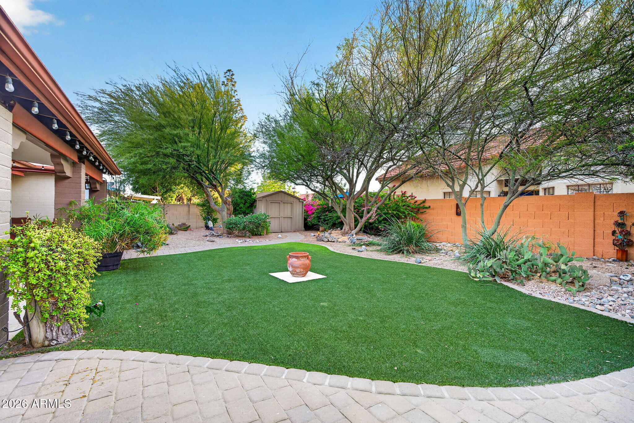 8850 S LOS FELIZ Drive