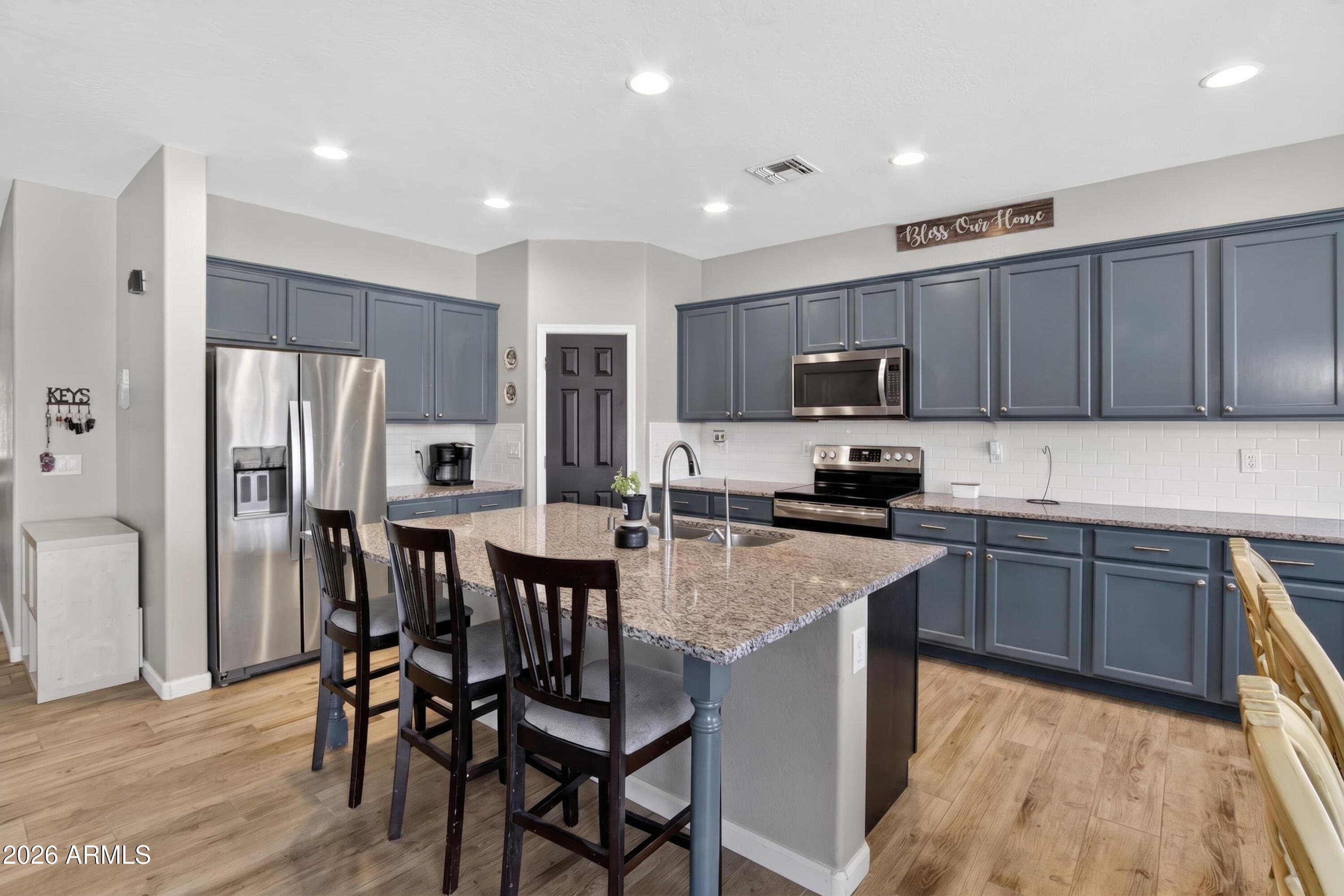 734 W DESERT SEASONS Drive