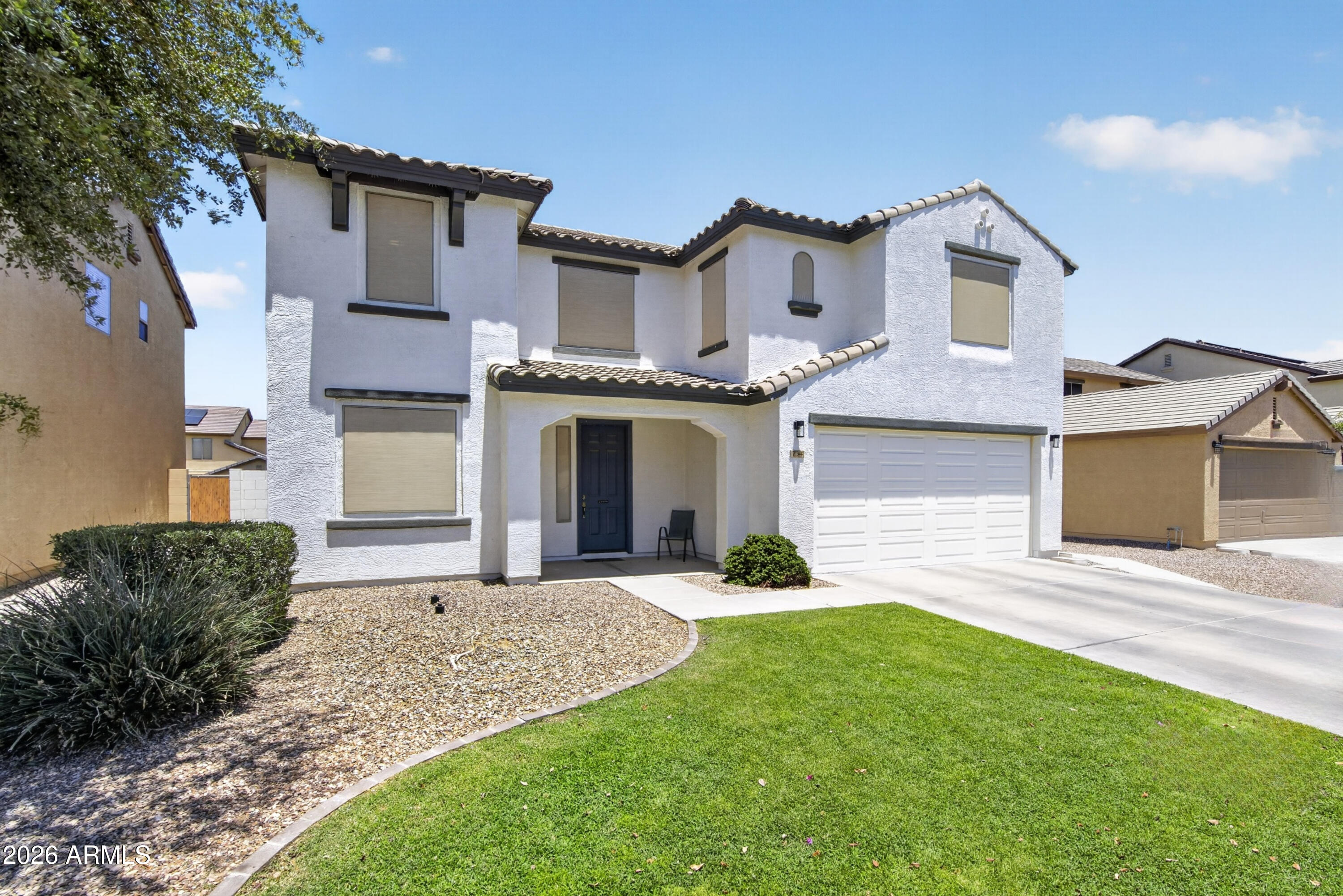 734 W DESERT SEASONS Drive