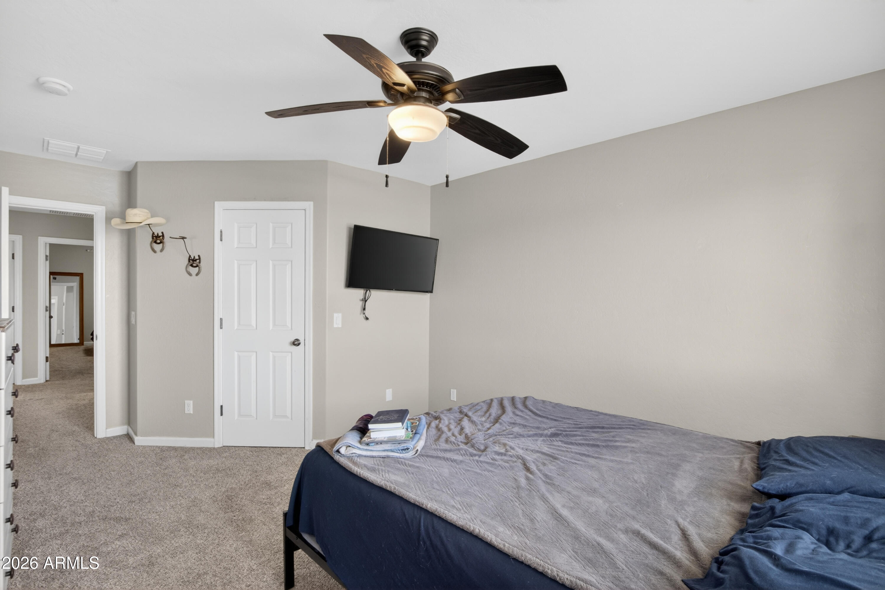 734 W DESERT SEASONS Drive