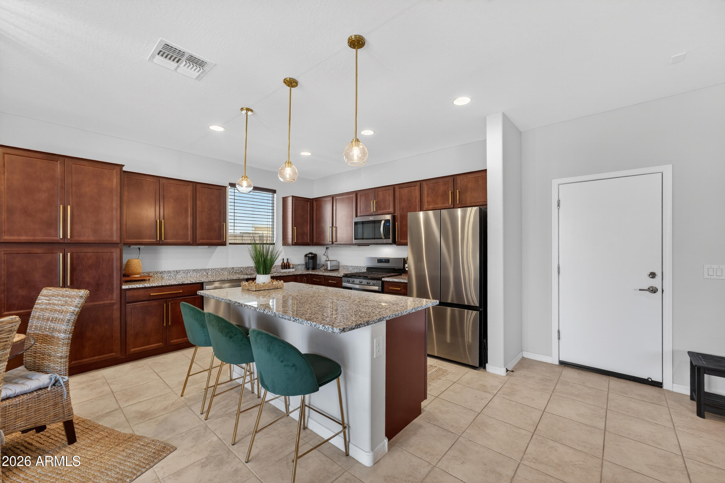 32347 N VERNAL Lane