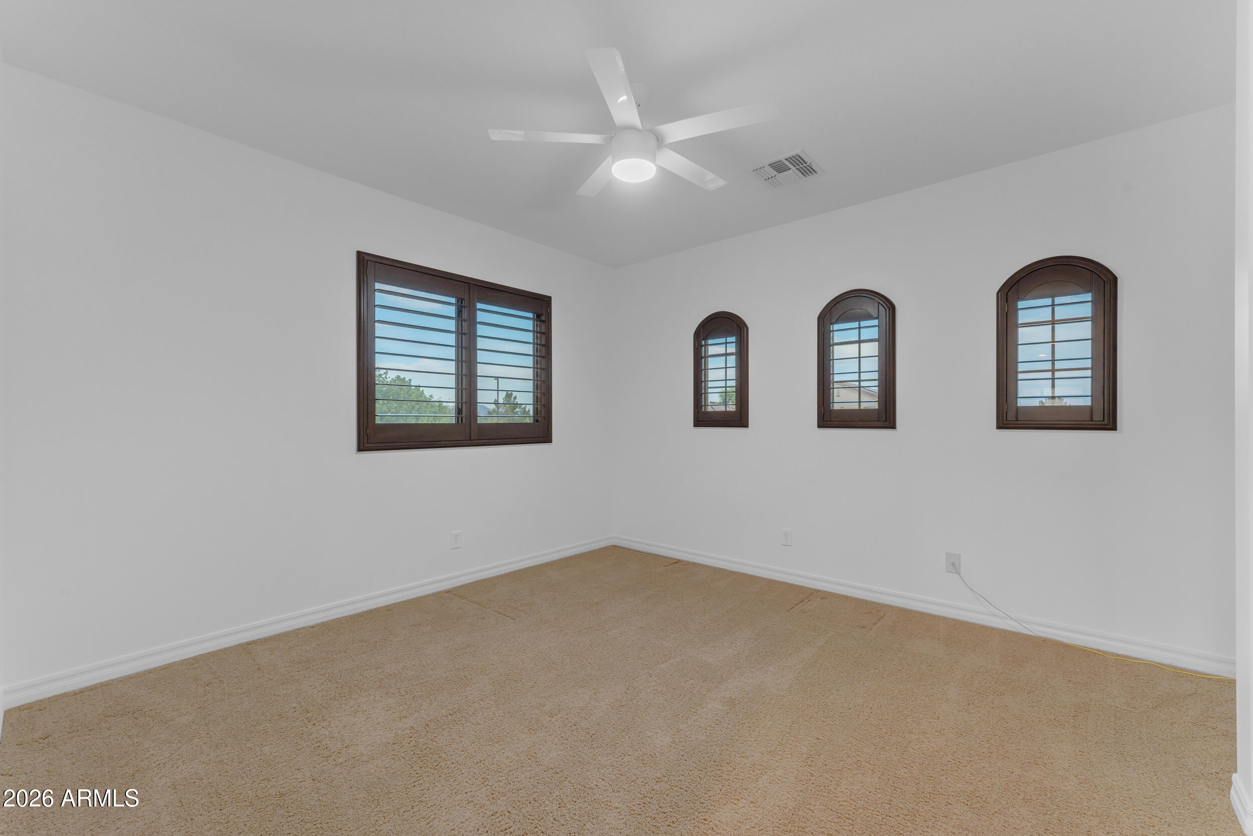 40 W TONTO Drive