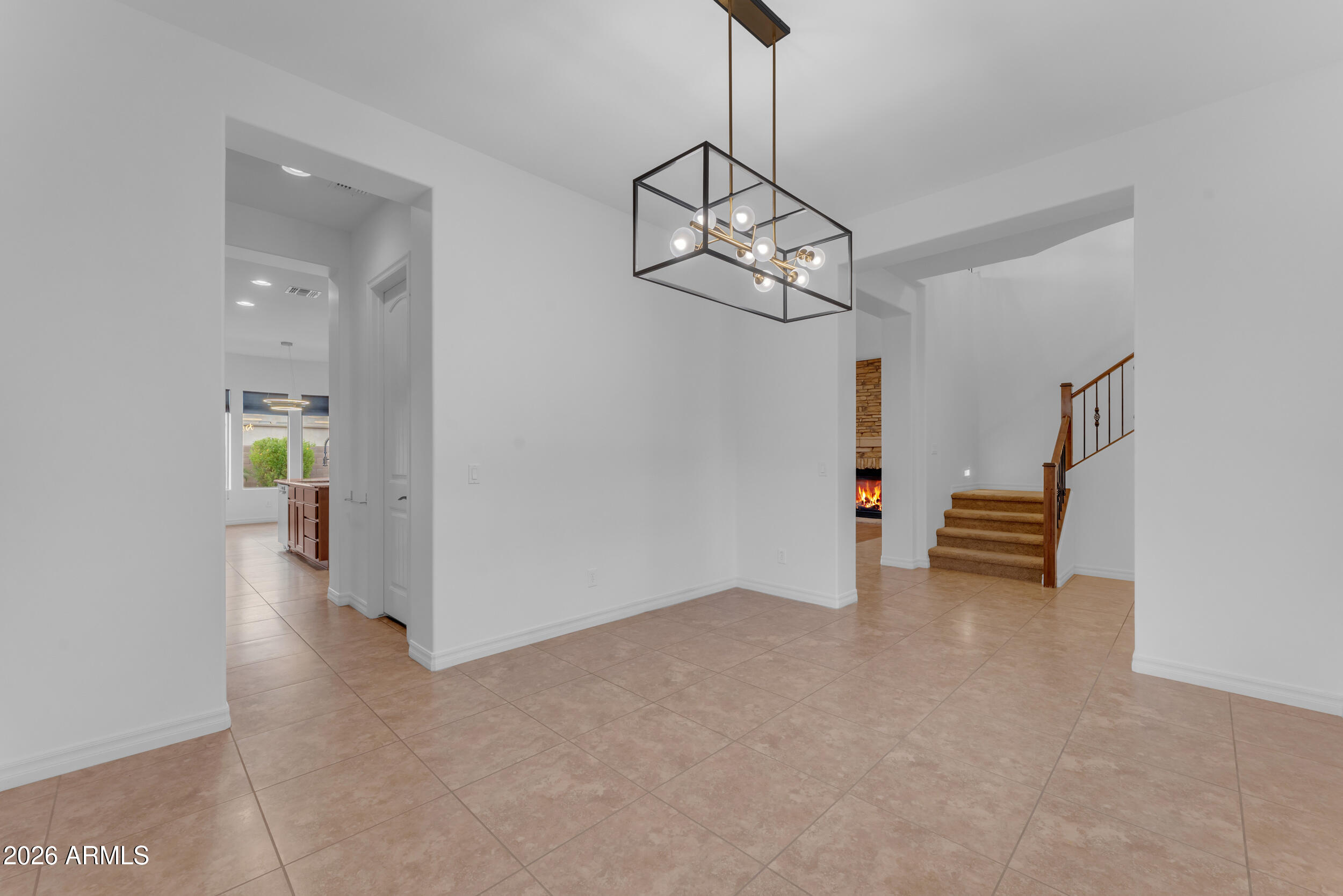 40 W TONTO Drive