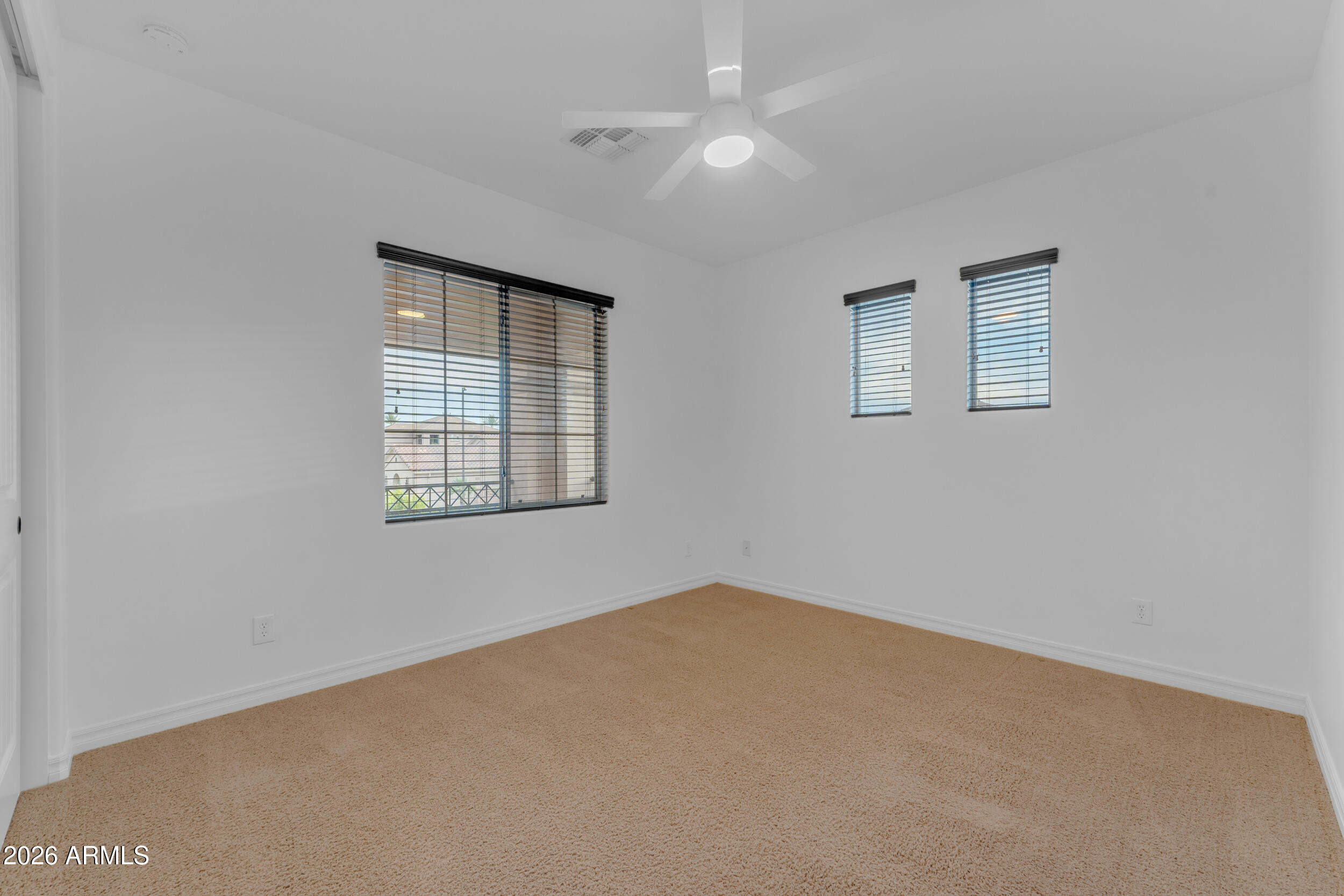 40 W TONTO Drive