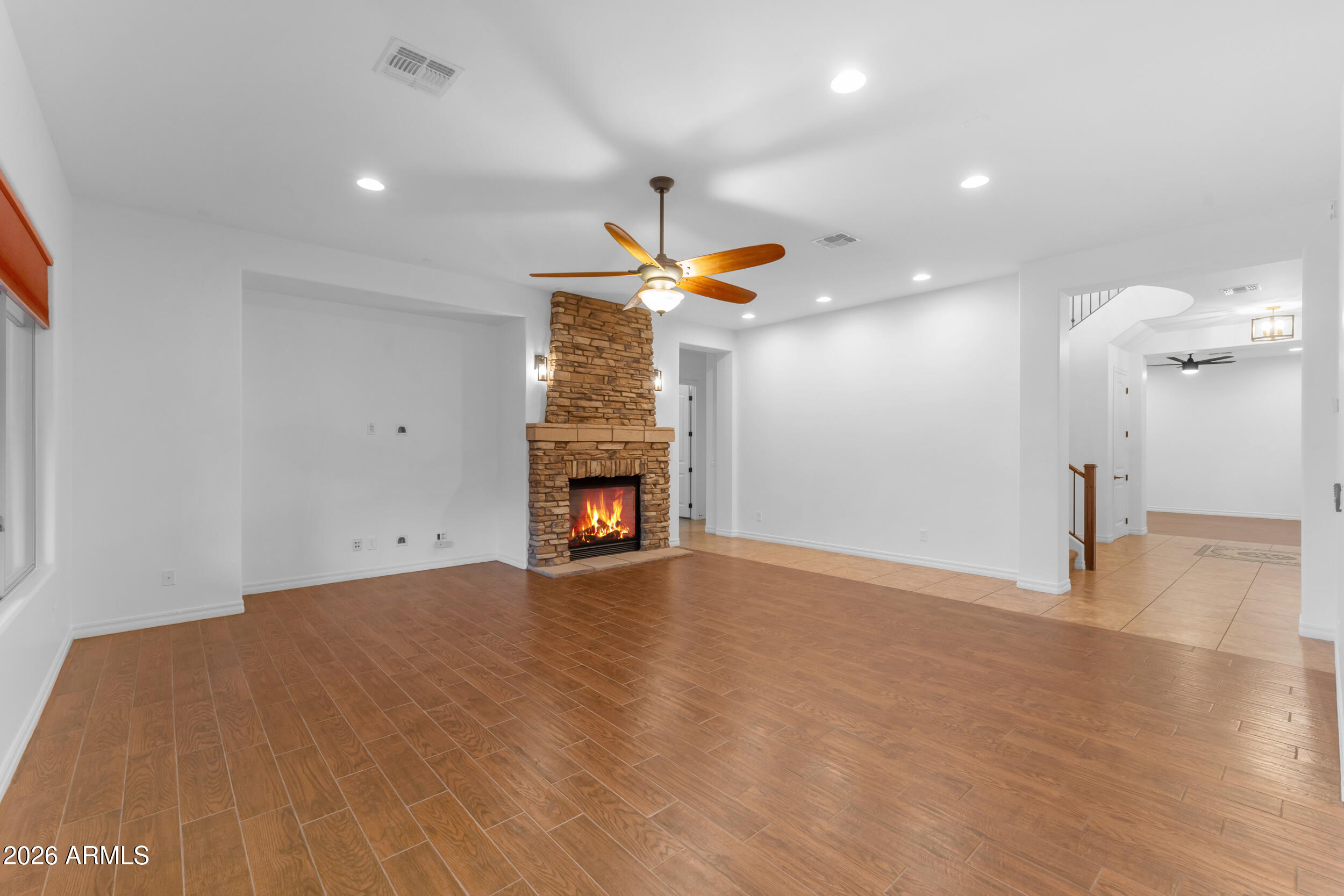 40 W TONTO Drive