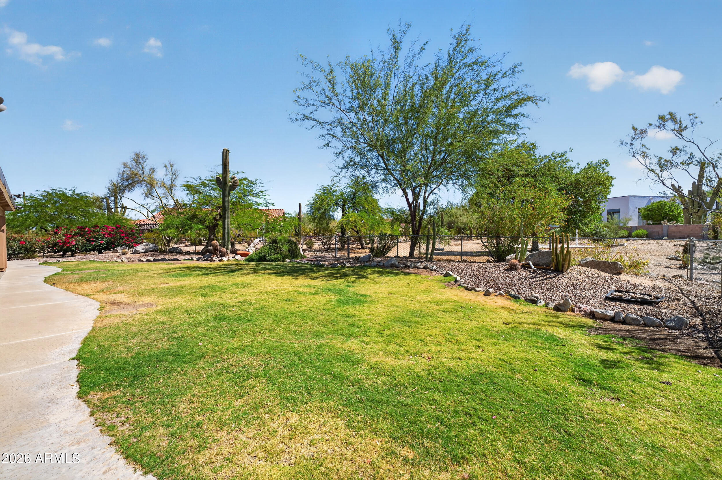 2839 N SOSSAMAN Road