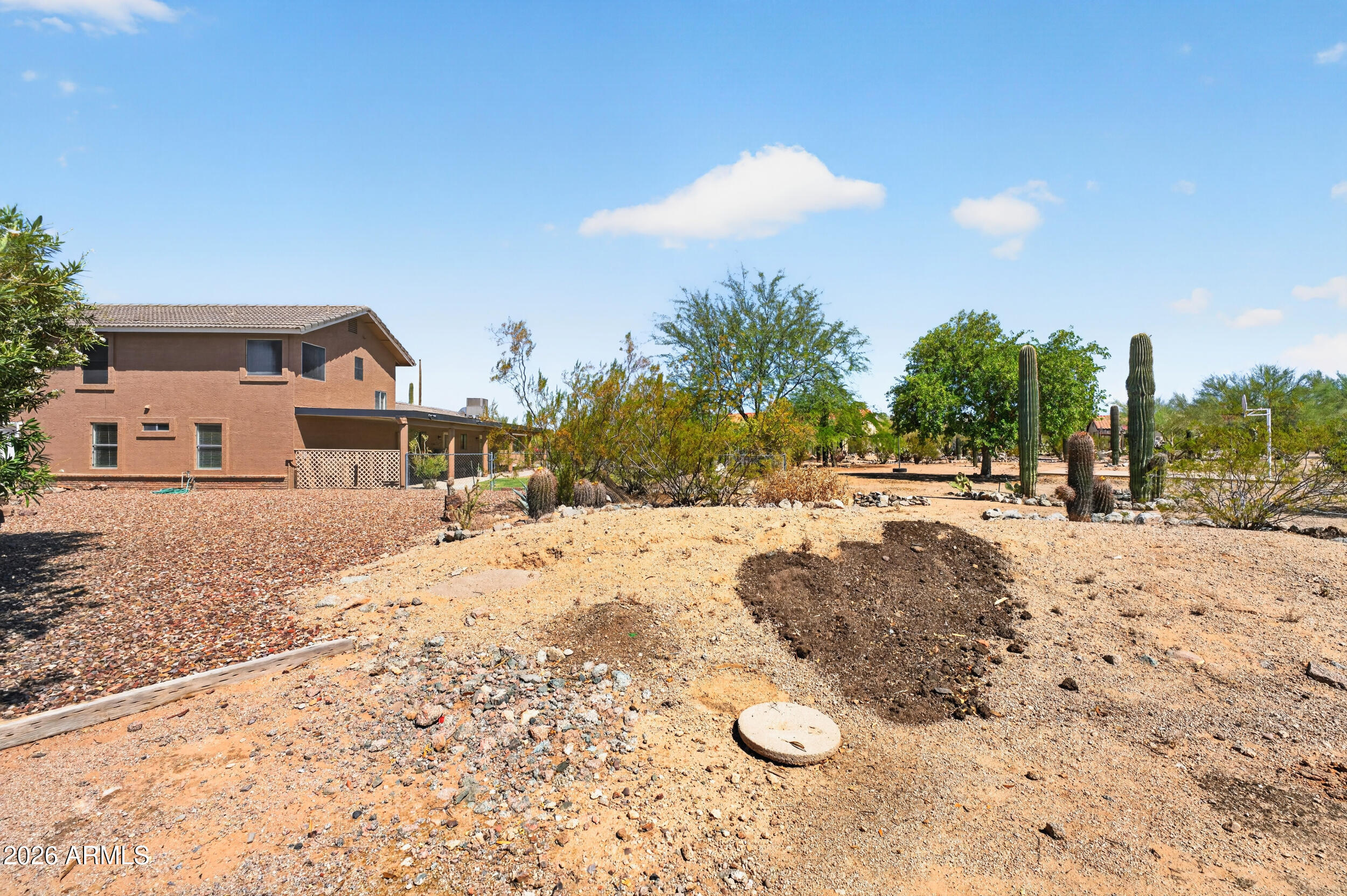 2839 N SOSSAMAN Road
