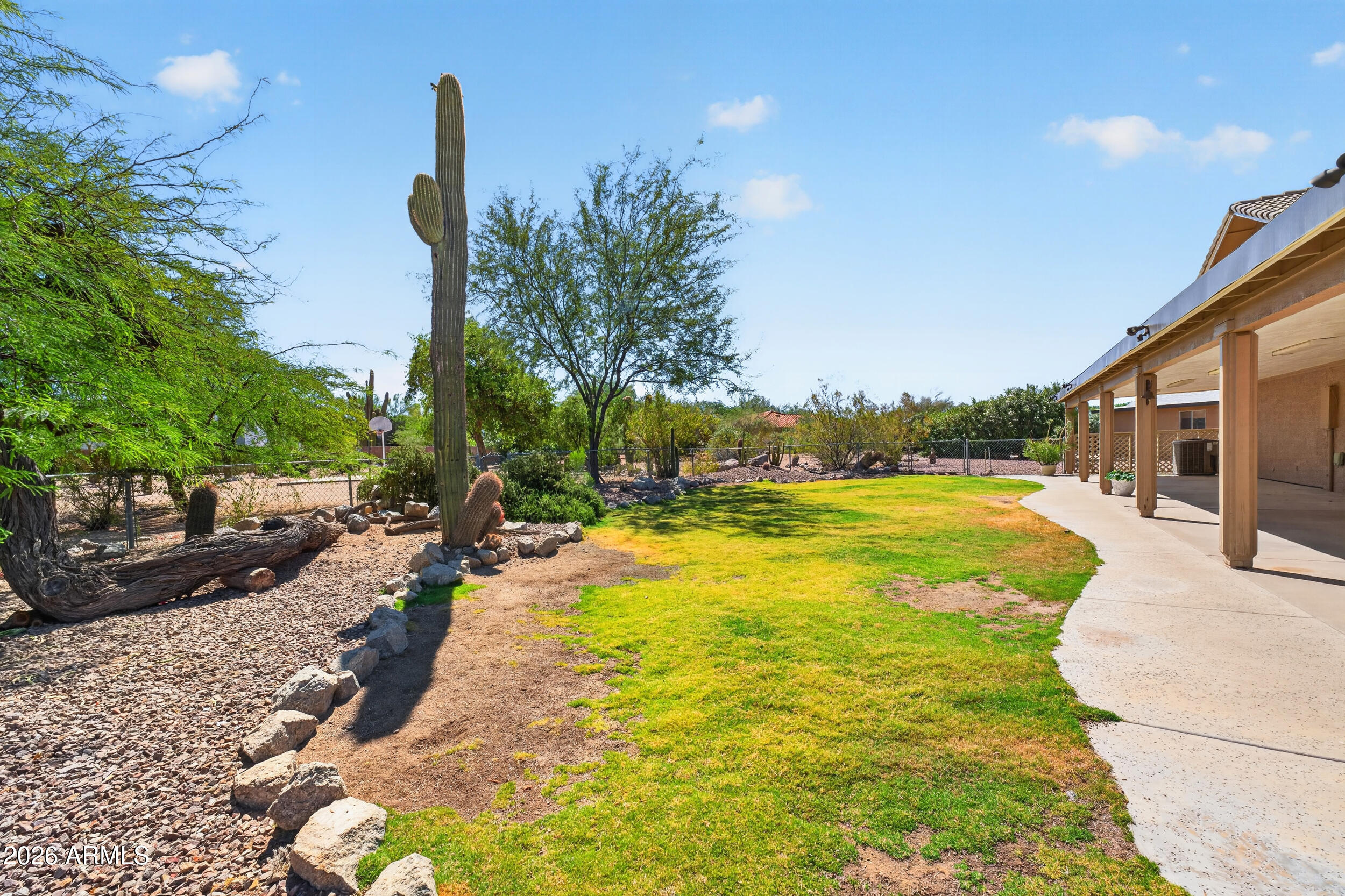 2839 N SOSSAMAN Road