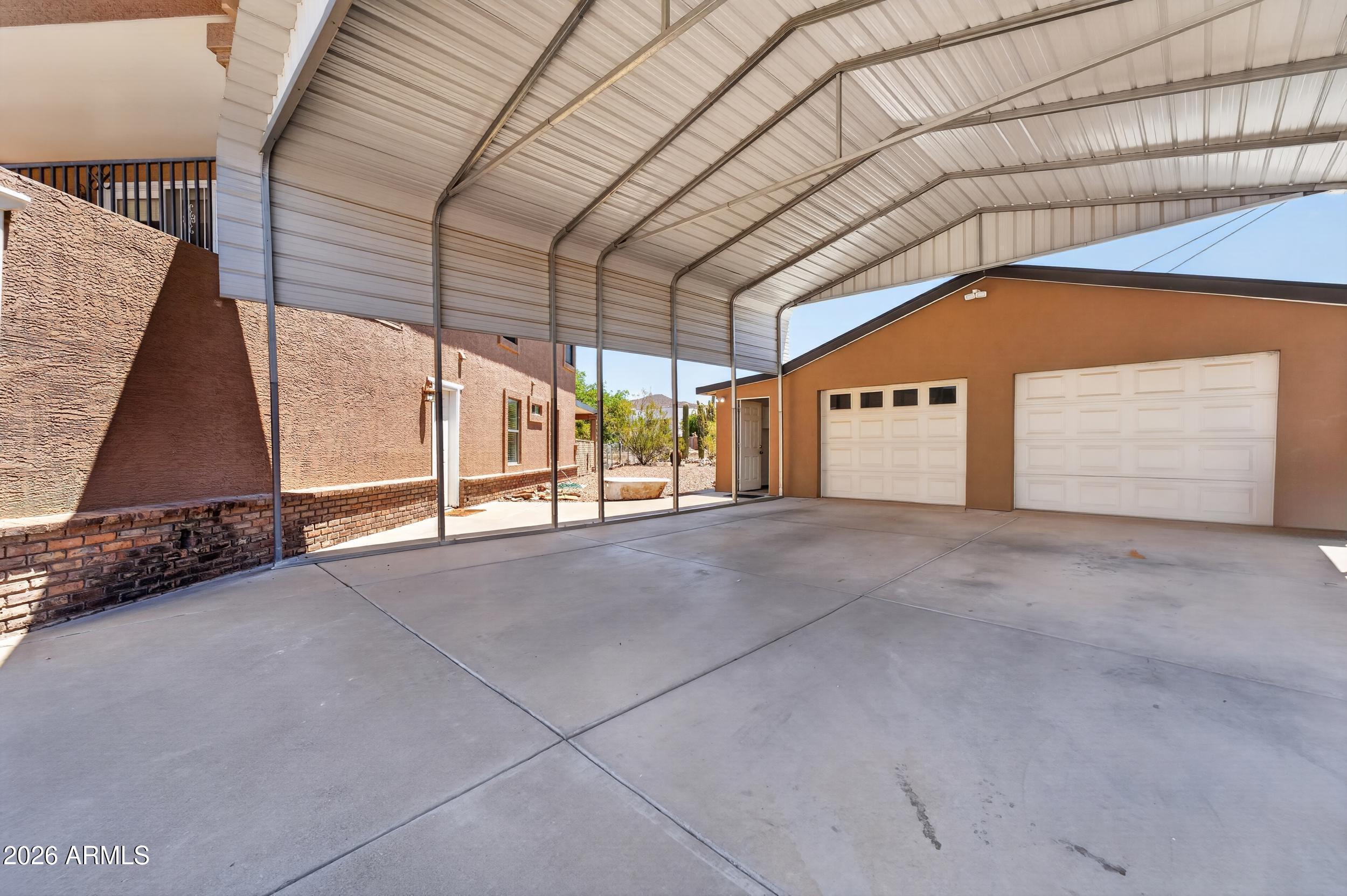 2839 N SOSSAMAN Road