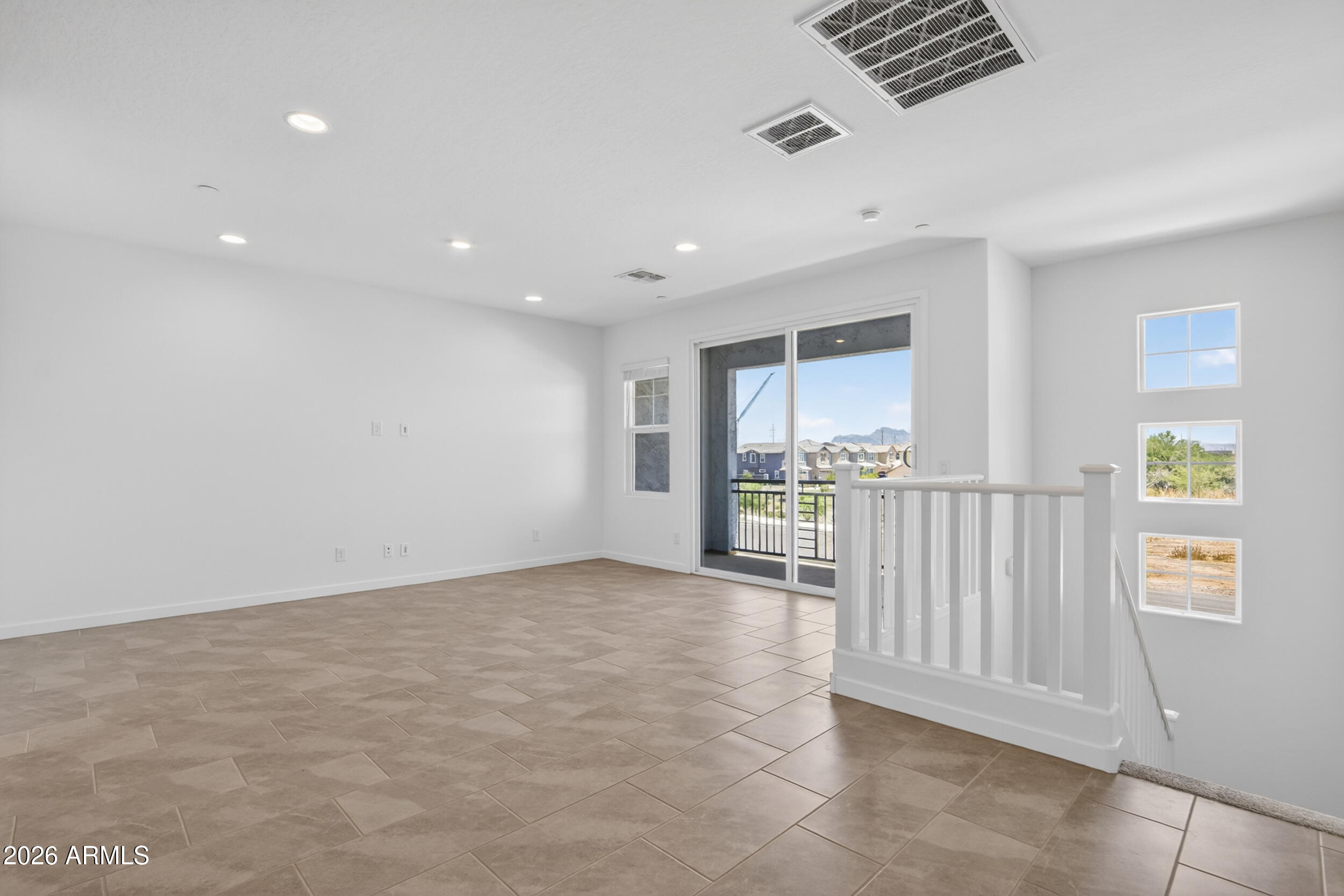 8149 E PETUNIA Avenue 1102