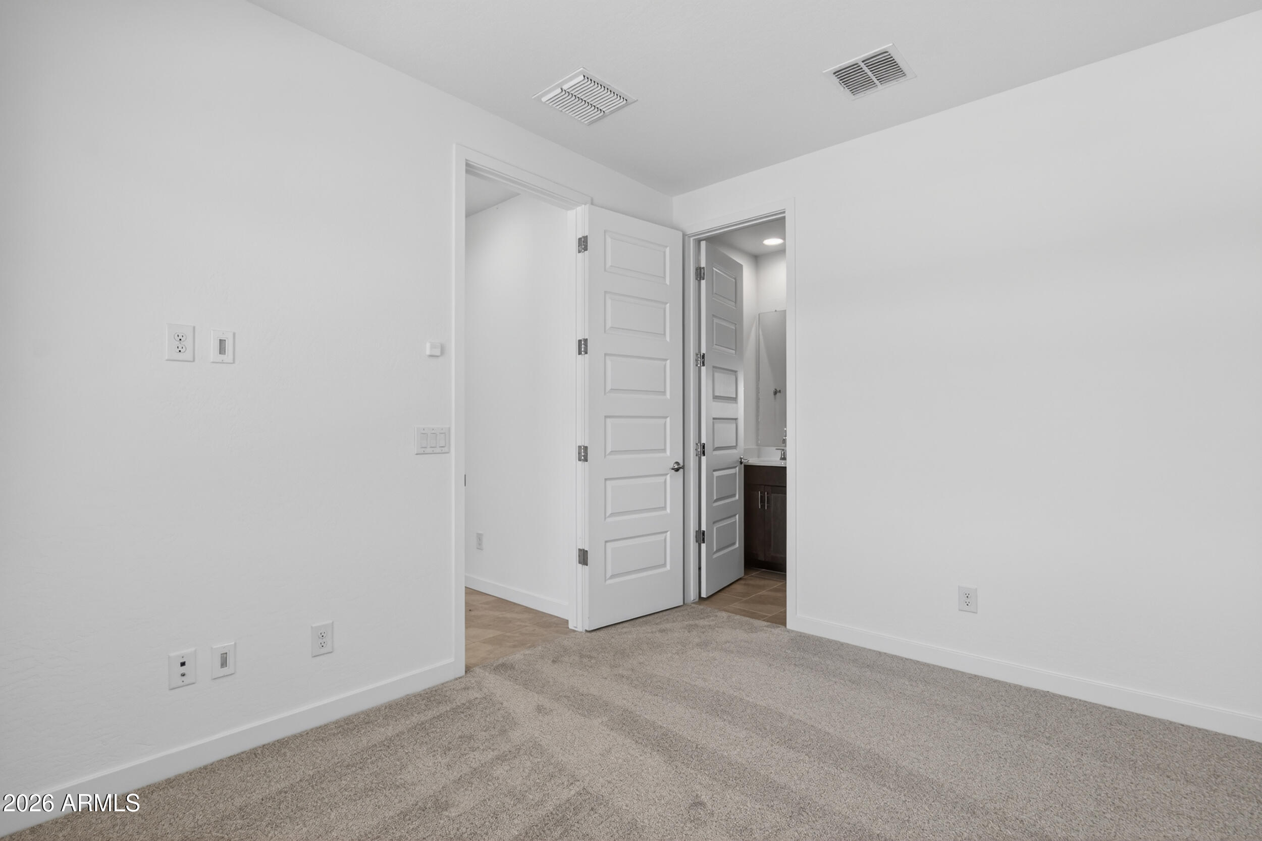 8149 E PETUNIA Avenue 1102