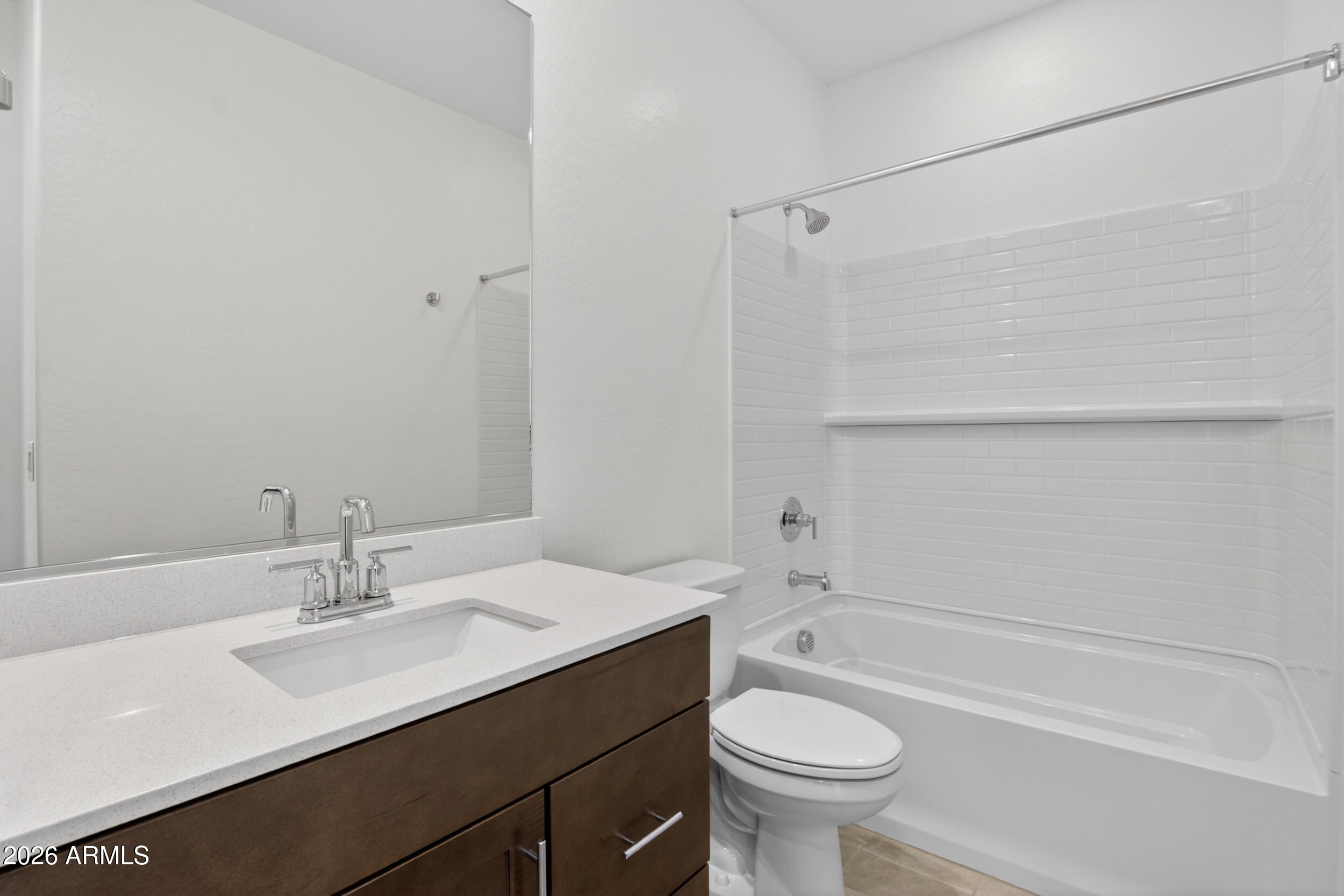 8149 E PETUNIA Avenue 1102