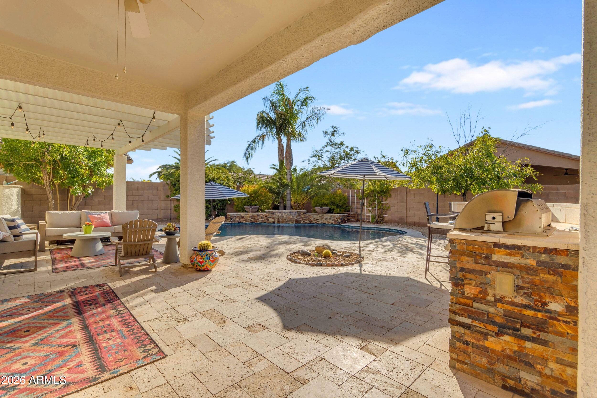 4238 E RAINBOW Drive