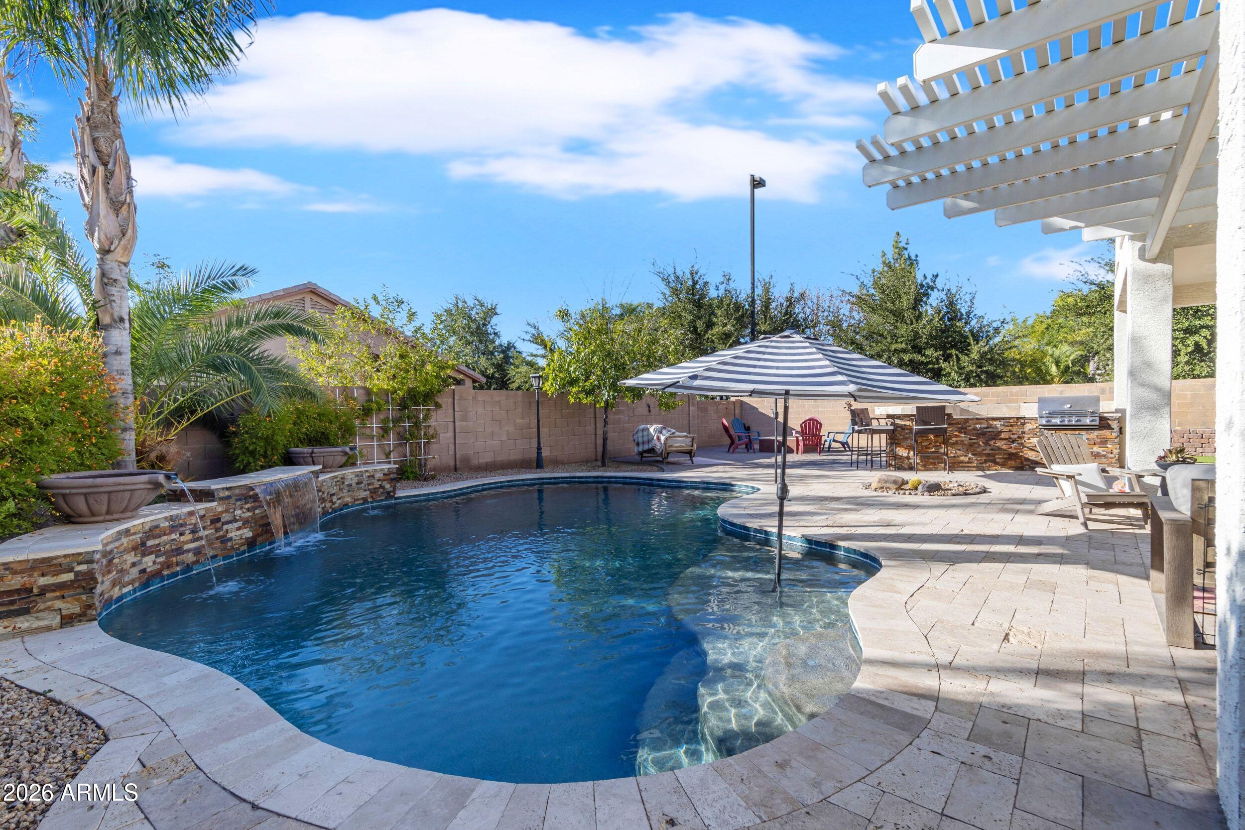4238 E RAINBOW Drive