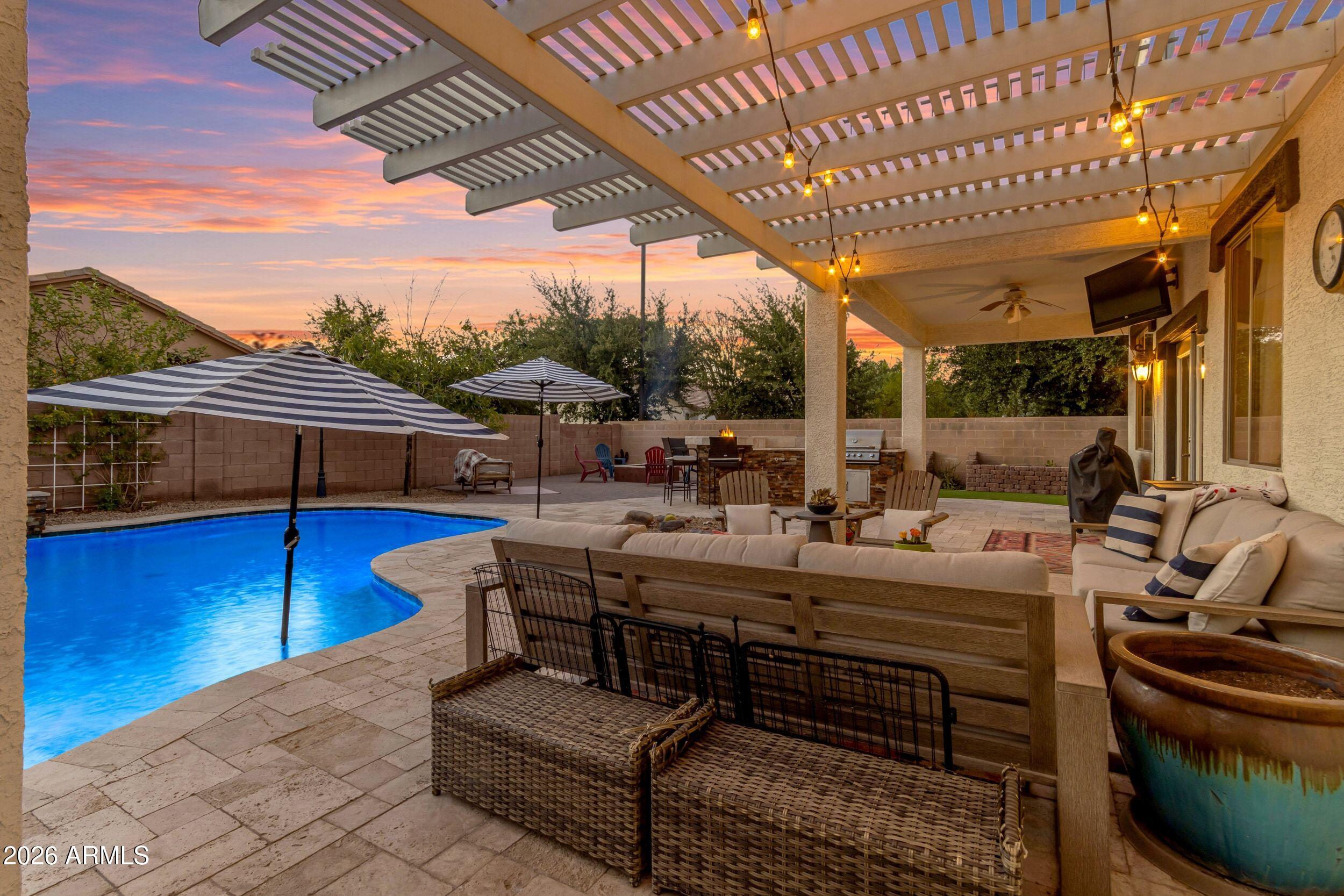 4238 E RAINBOW Drive