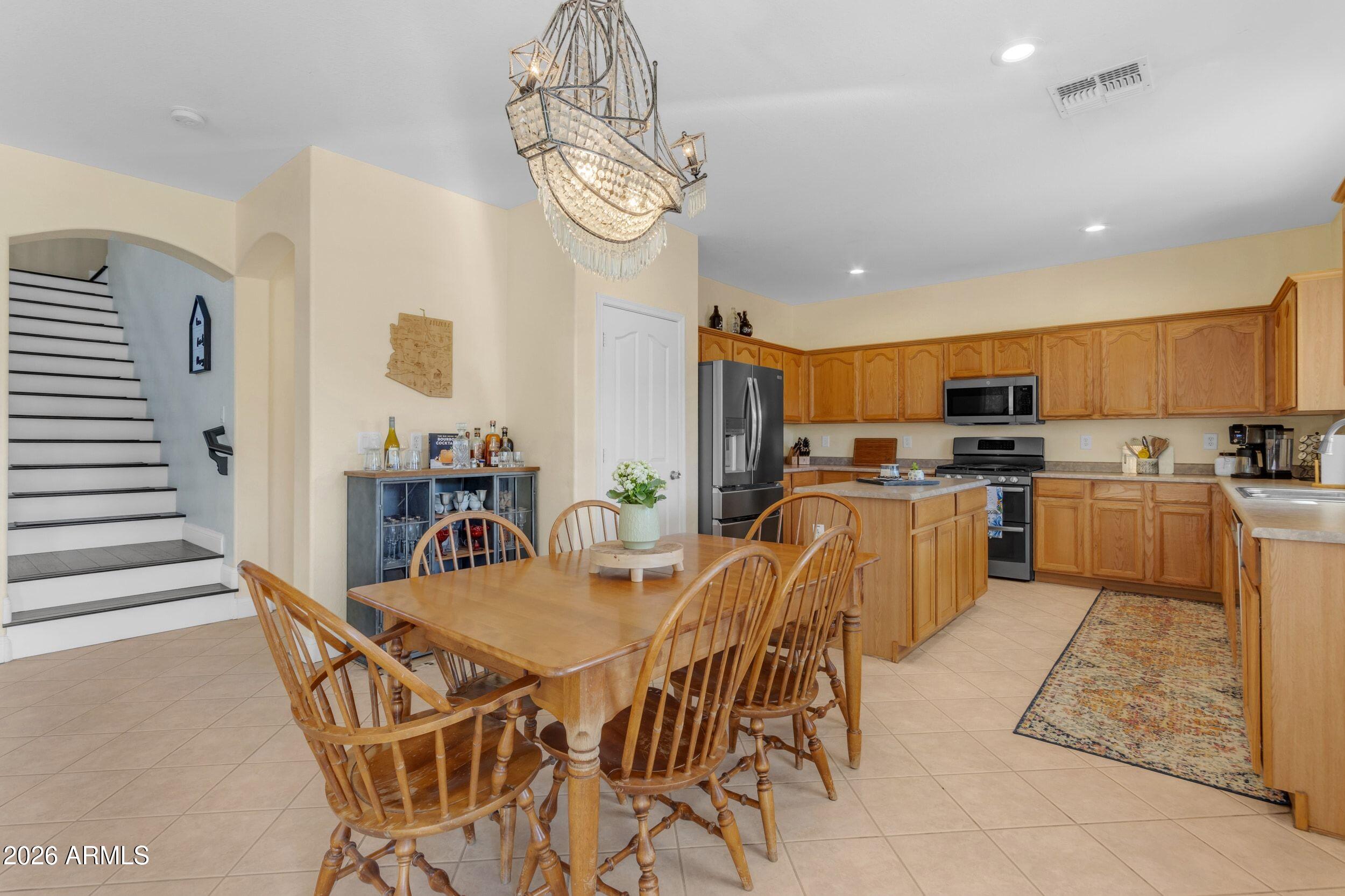 4238 E RAINBOW Drive