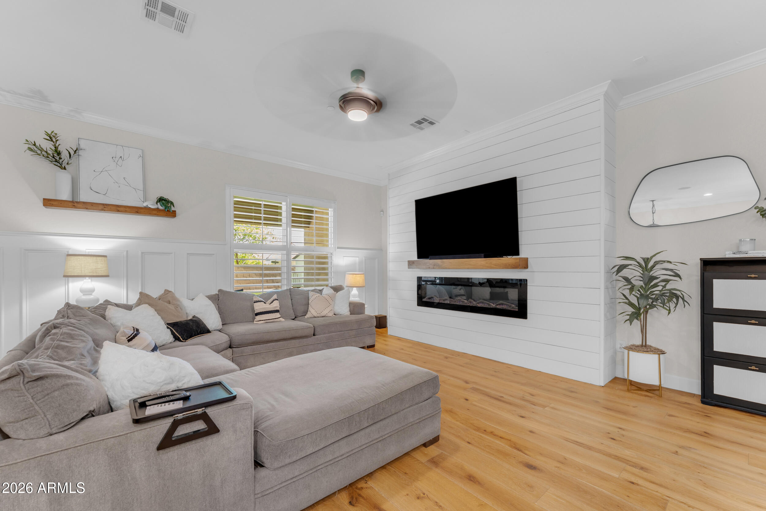 4339 E ESTRELLA Court