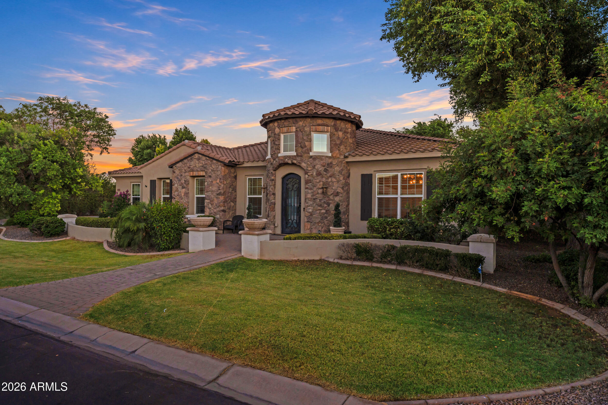 4339 E ESTRELLA Court