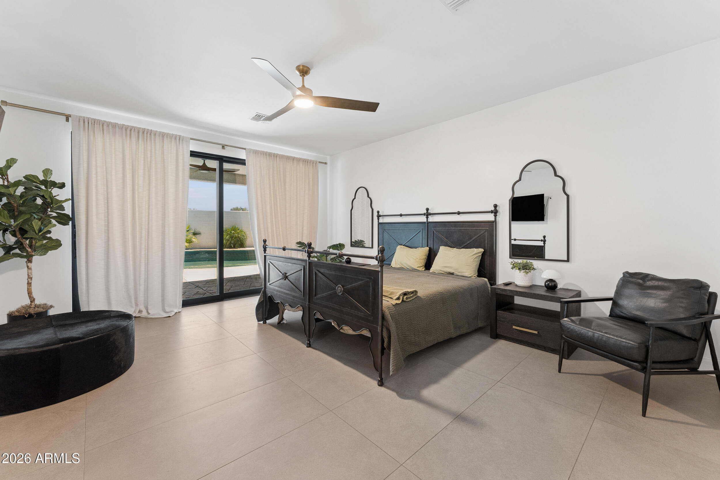 3016 W Ironwood Circle