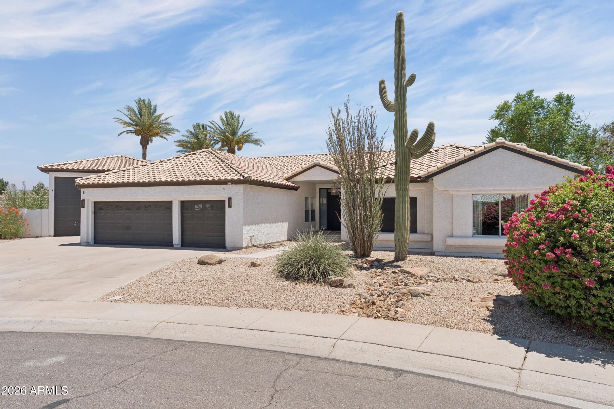 3016 W Ironwood Circle