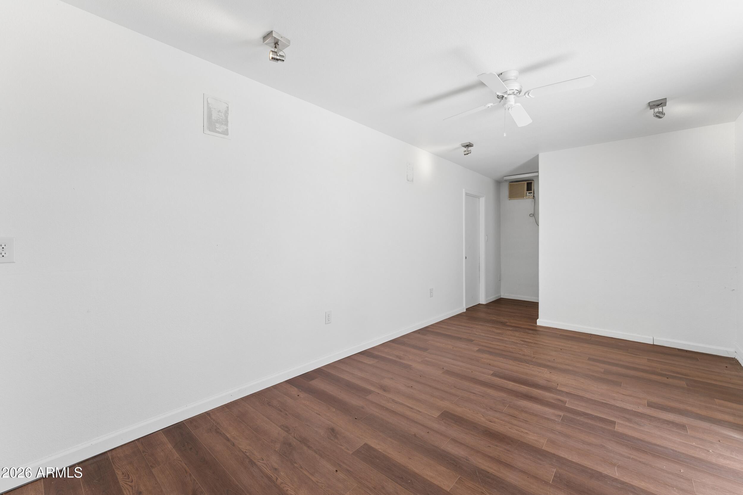 3016 W Ironwood Circle