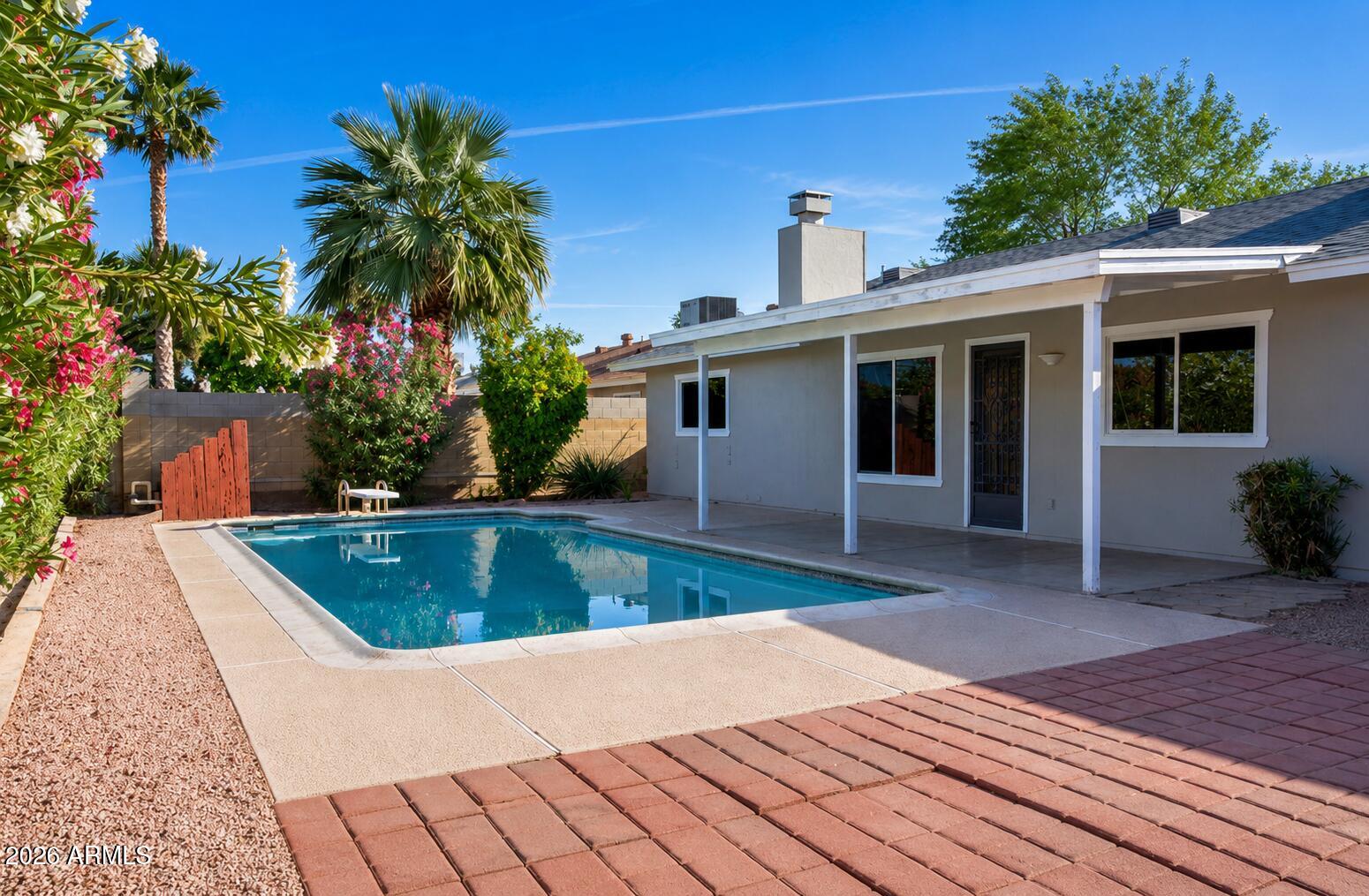 2433 S Evergreen Road