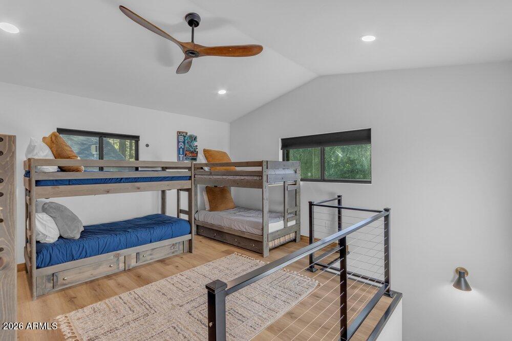 4251 Branding Iron Loop Loop