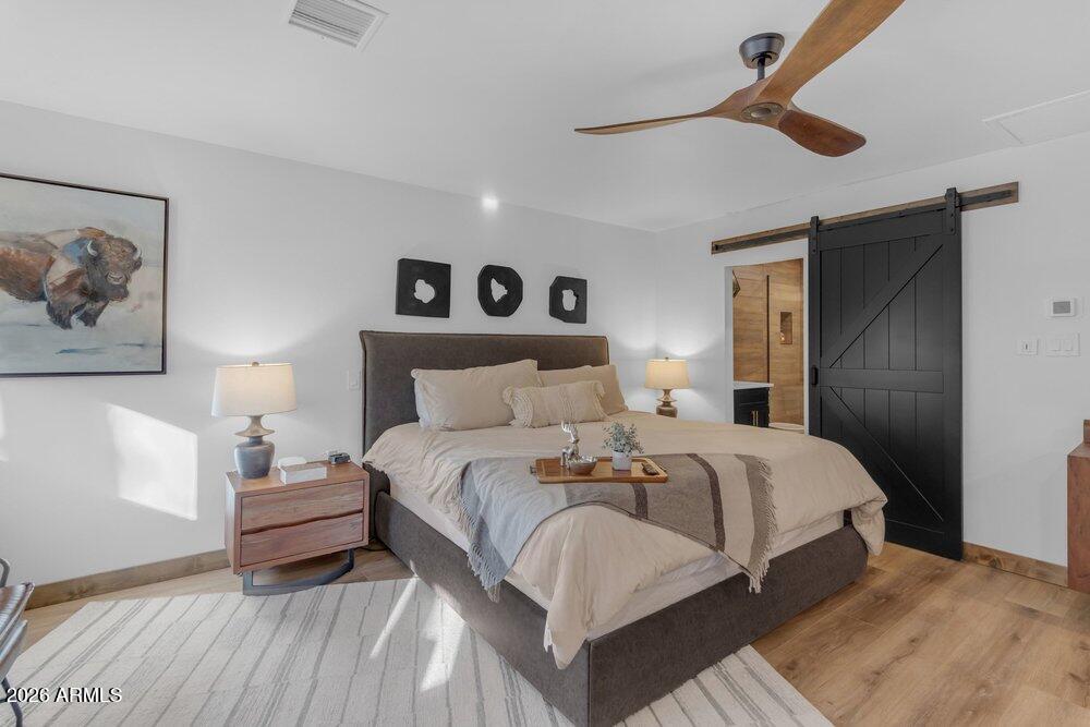 4251 Branding Iron Loop Loop
