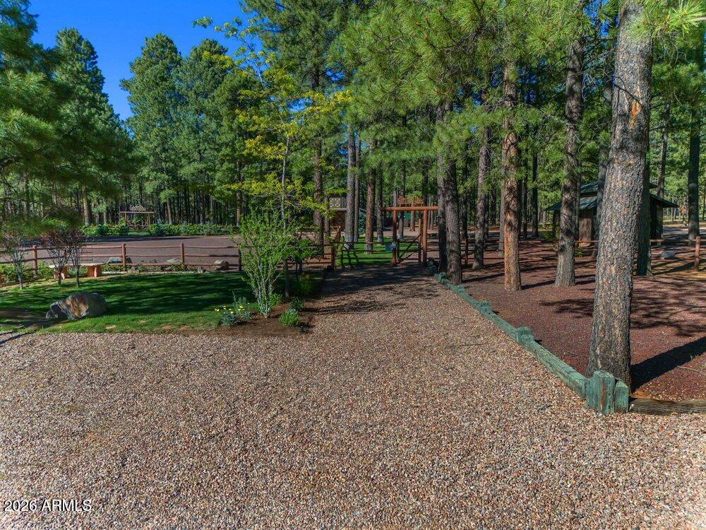 4273 E Branding Iron Loop Loop