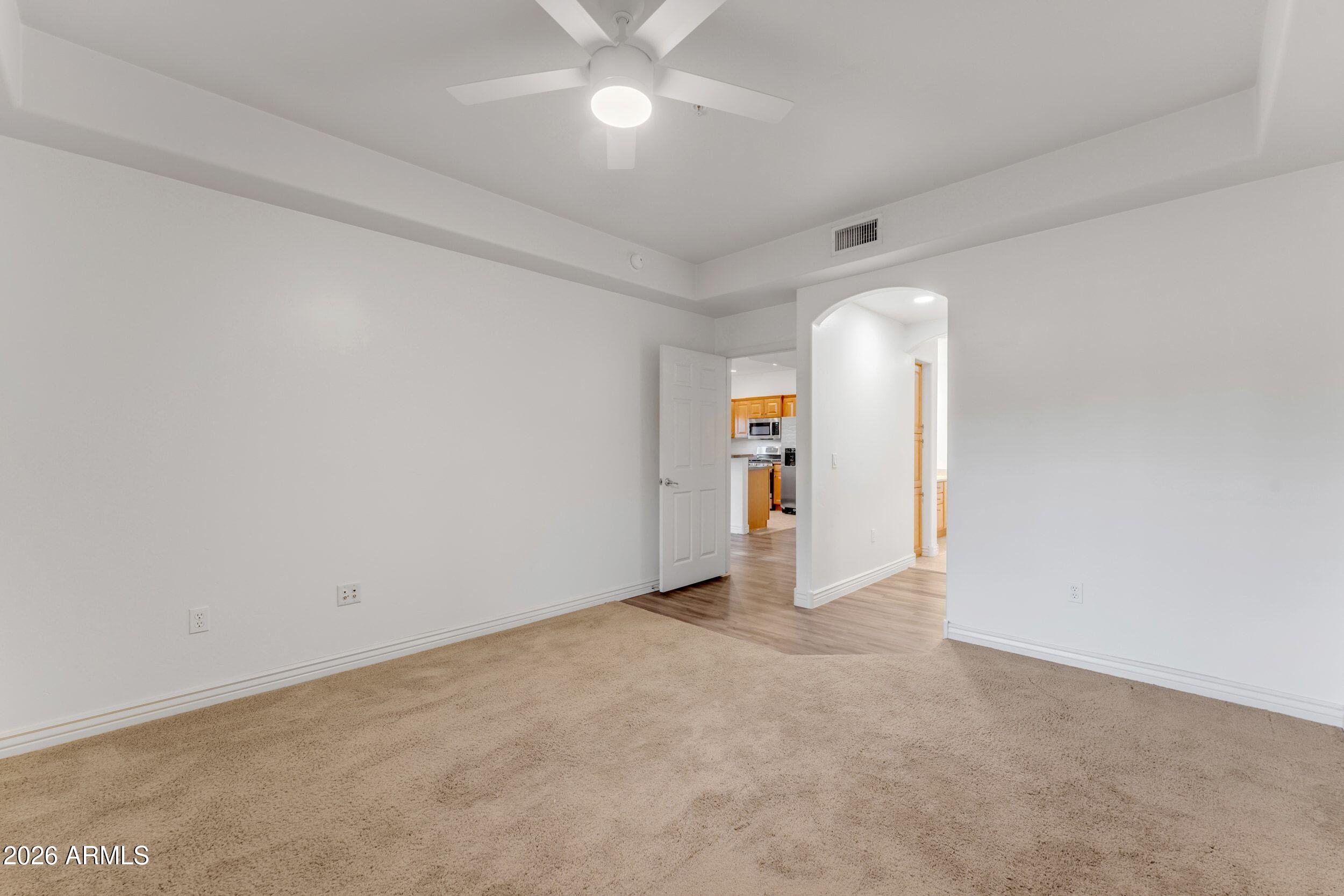 5450 E Deer Valley Drive 2206