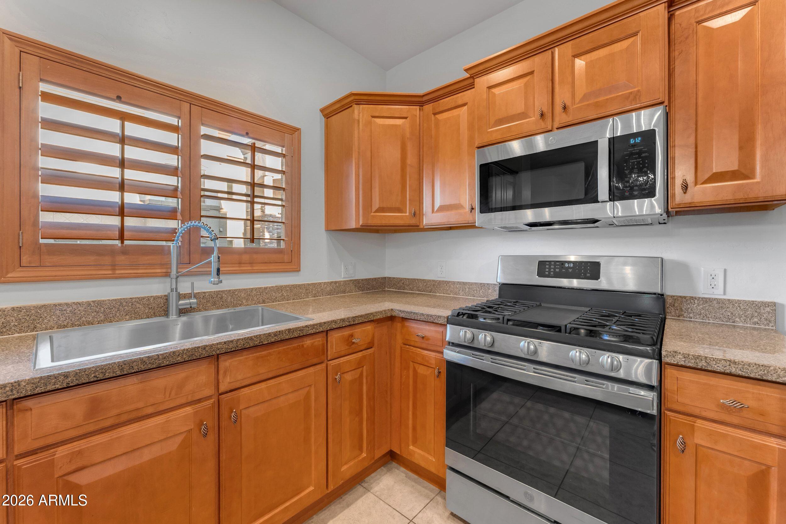 5450 E Deer Valley Drive 2206