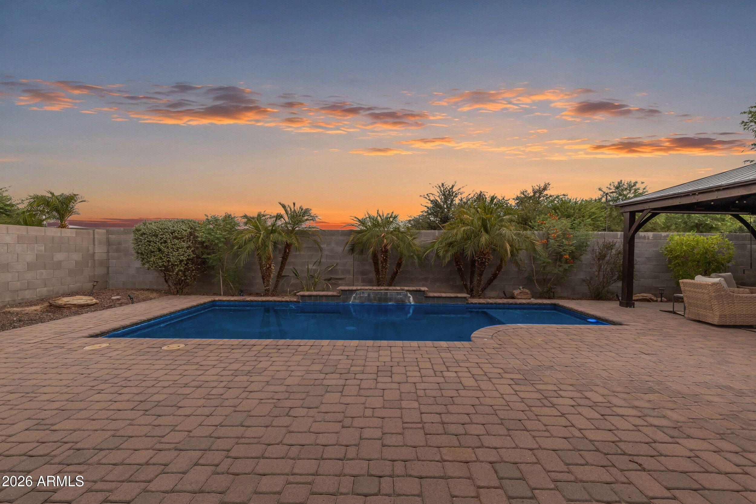 21367 E MAYA Road