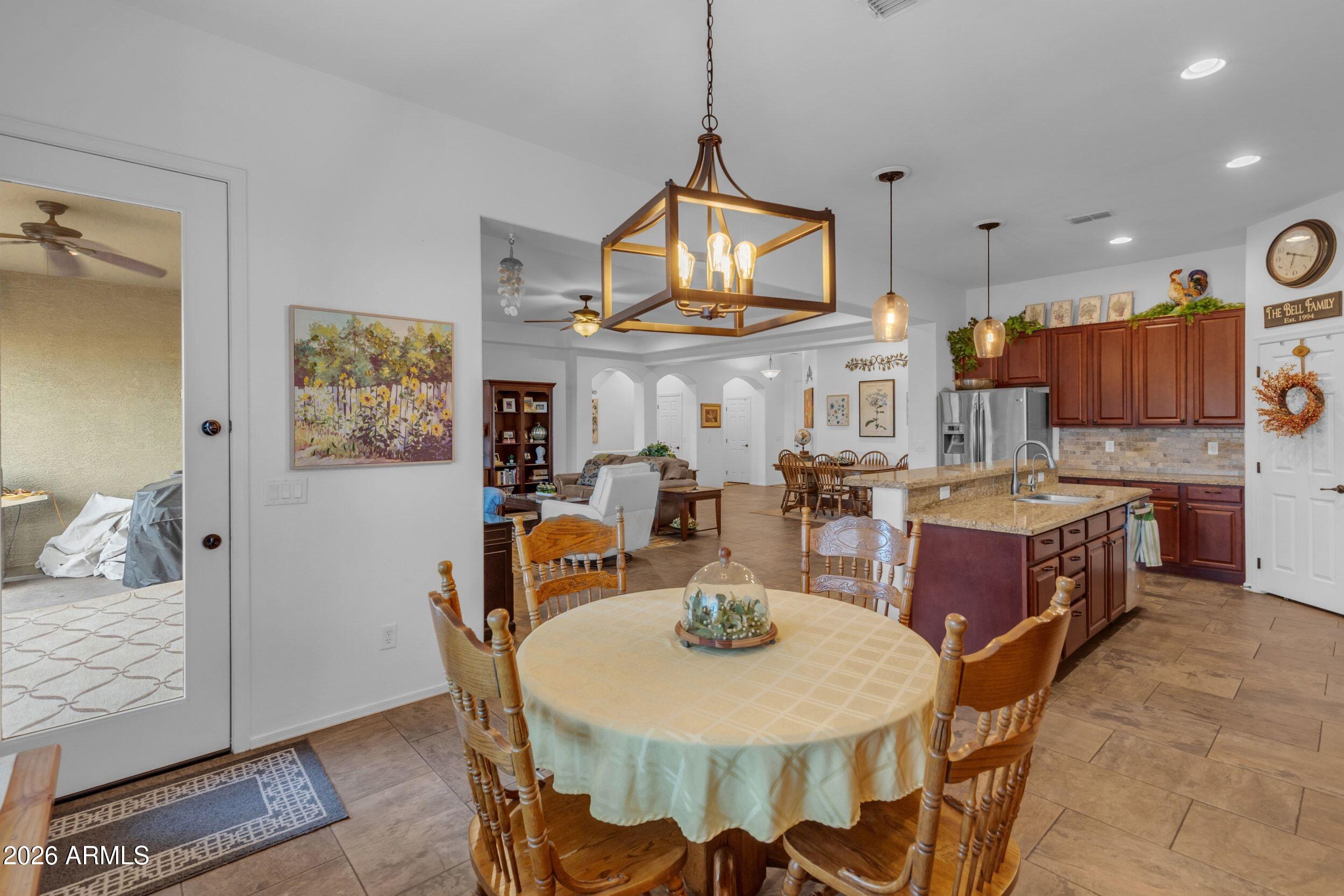 21367 E MAYA Road