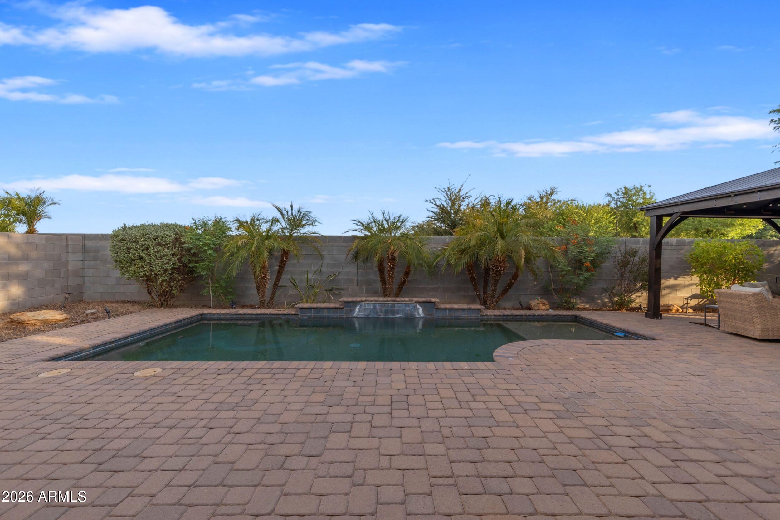 21367 E MAYA Road