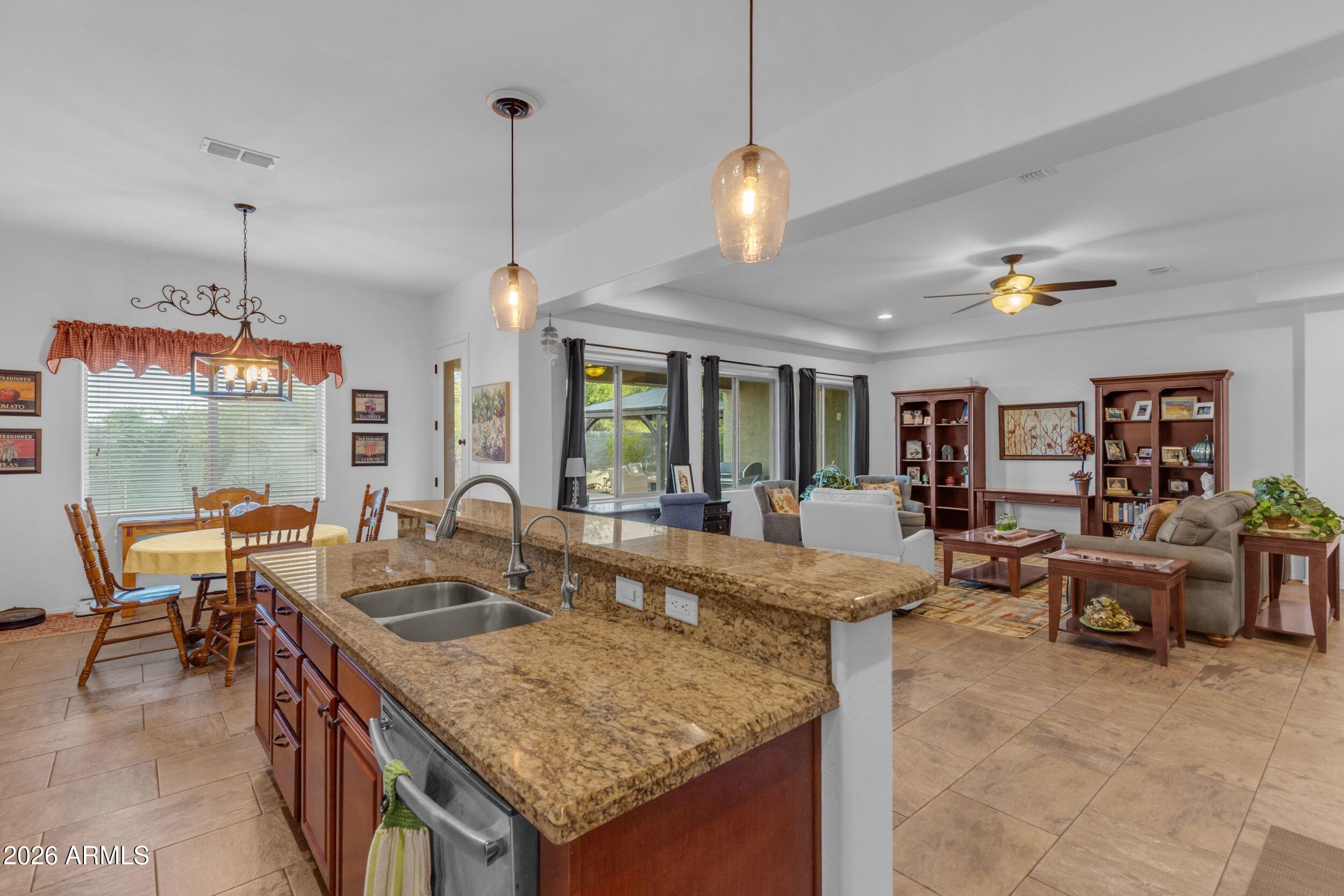 21367 E MAYA Road