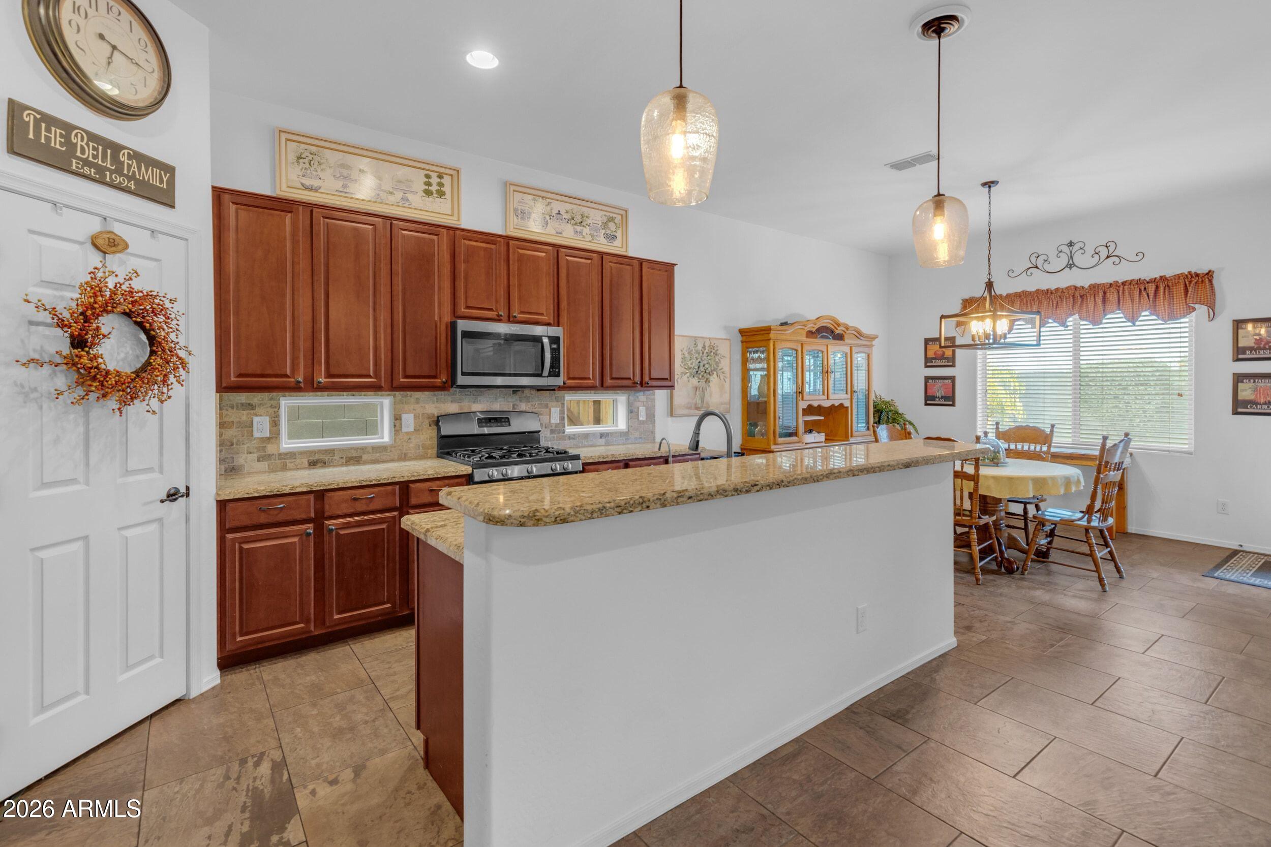21367 E MAYA Road